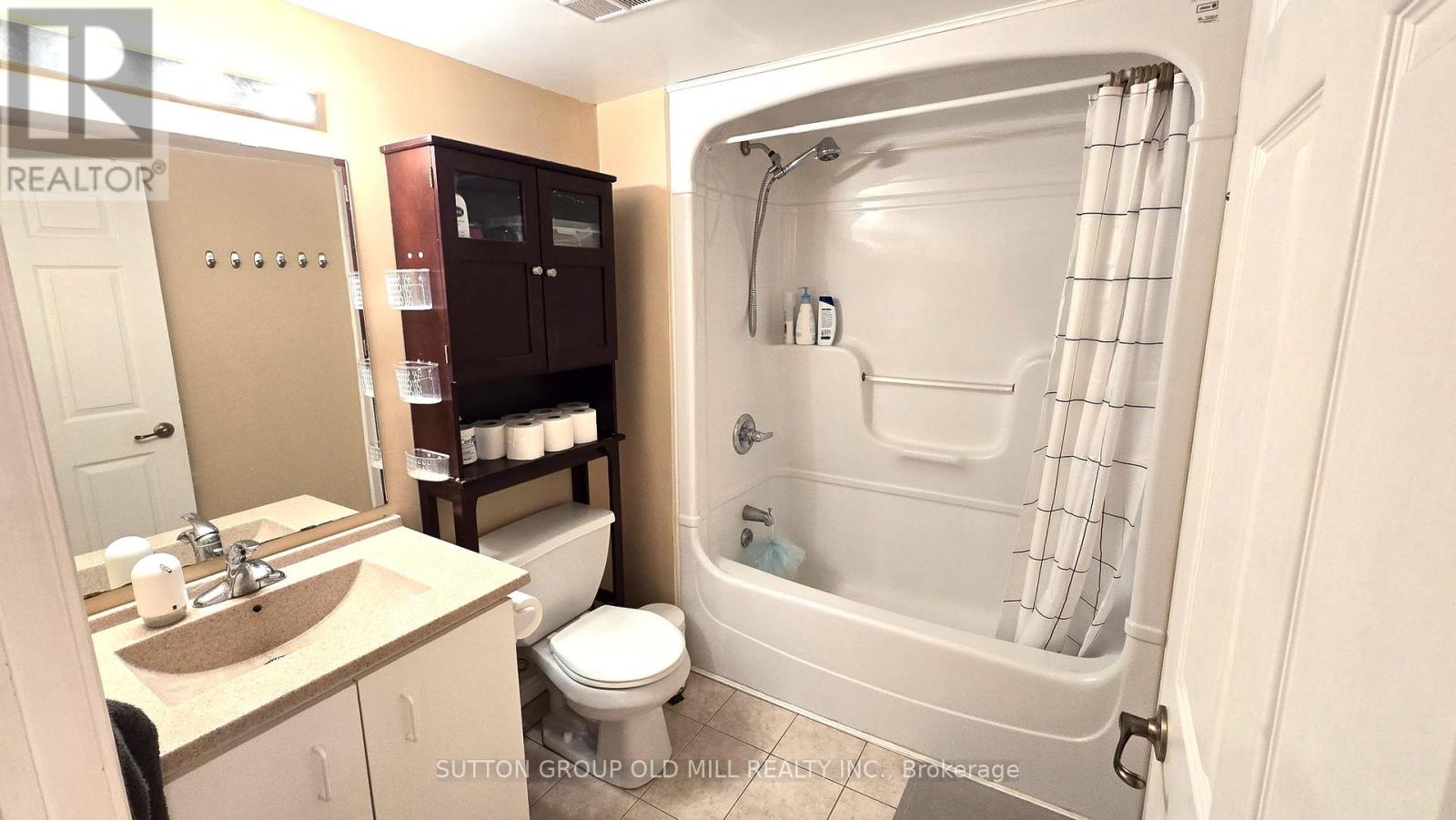 208 - 1470 Bishops Gate, Oakville, Ontario  L6M 4N2 - Photo 9 - W12994006