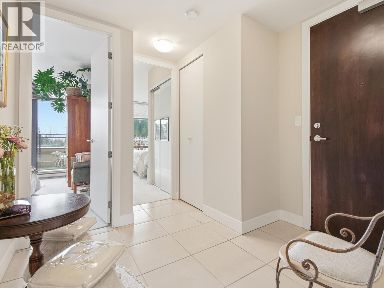 900 9300 University Crescent, Burnaby, British Columbia  V5A 4X9 - Photo 2 - R3086532