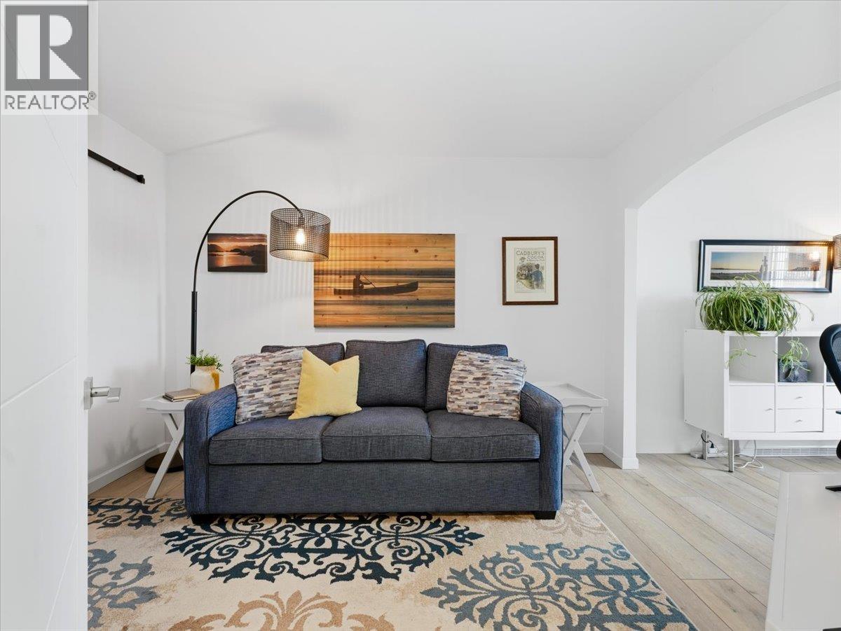 209 168 Chadwick Court, North Vancouver, British Columbia V7M 3L4 - Photo 24 - R3110291