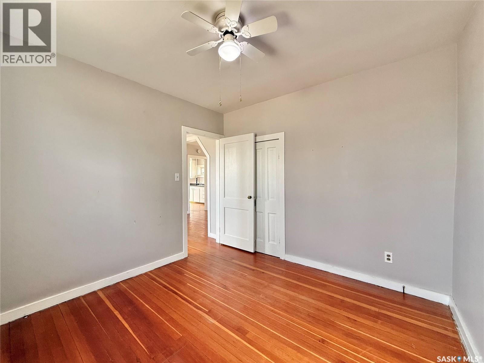 401 Park Avenue, Outlook, Saskatchewan  S0L 2N0 - Photo 17 - SK032726