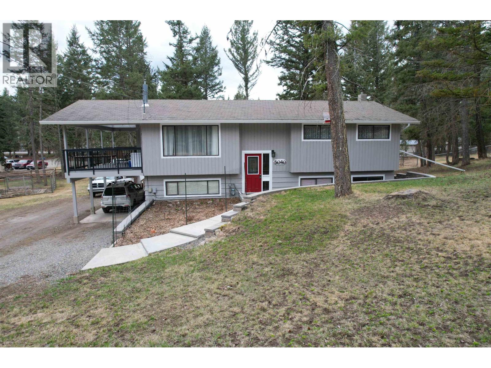 5040 Hansen Court, 108 Mile Ranch, British Columbia  V0K 2Z0 - Photo 7 - R3084986
