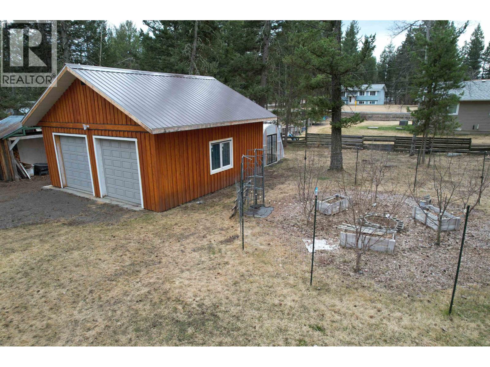 5040 Hansen Court, 108 Mile Ranch, British Columbia  V0K 2Z0 - Photo 13 - R3084986