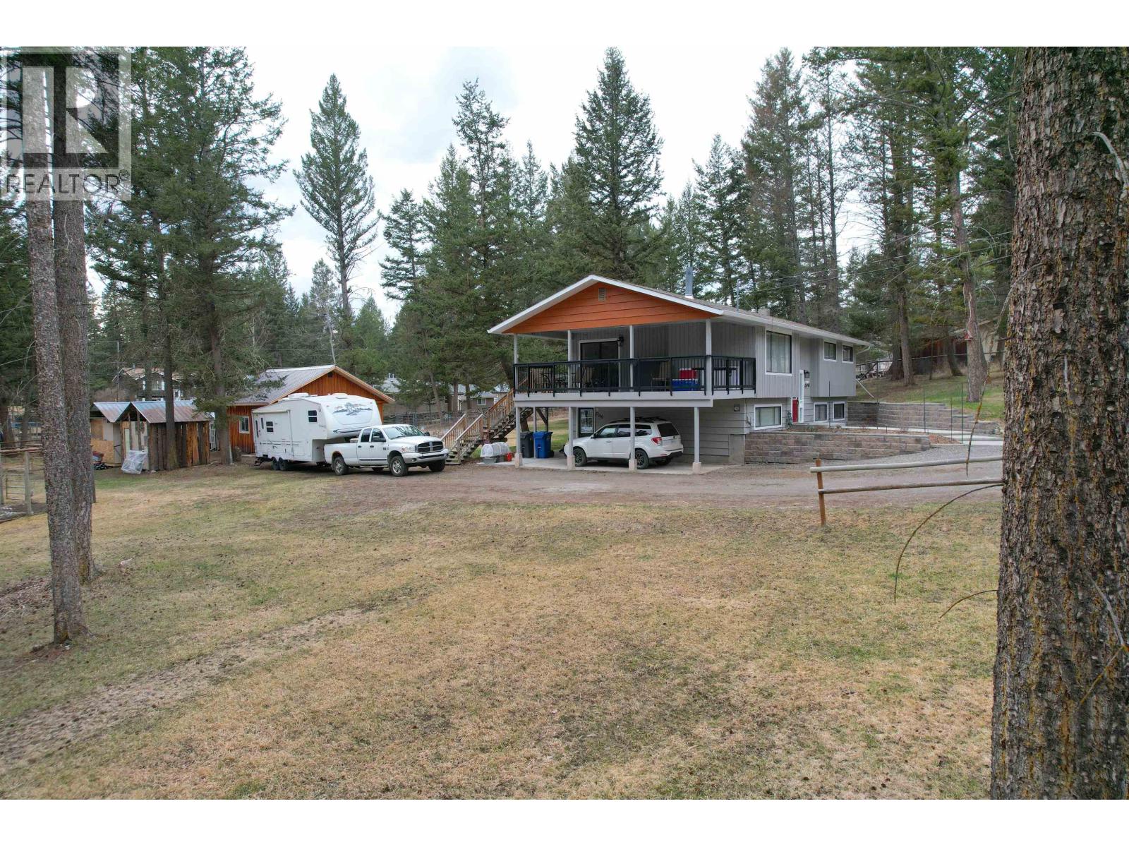 5040 Hansen Court, 108 Mile Ranch, British Columbia  V0K 2Z0 - Photo 5 - R3084986