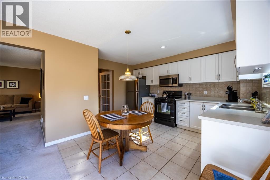 55 Grindstone Way, Waterdown, Ontario  L9H 7B5 - Photo 10 - 40819672