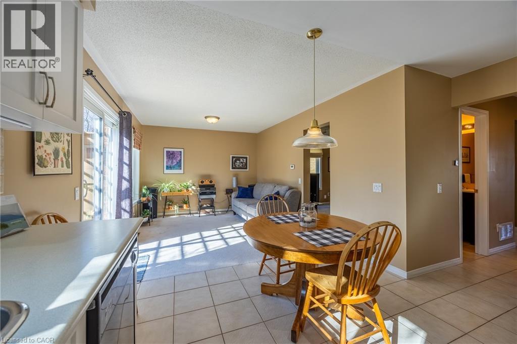 55 Grindstone Way, Waterdown, Ontario  L9H 7B5 - Photo 9 - 40819672