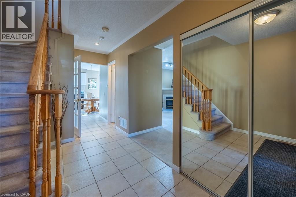 55 Grindstone Way, Waterdown, Ontario  L9H 7B5 - Photo 6 - 40819672