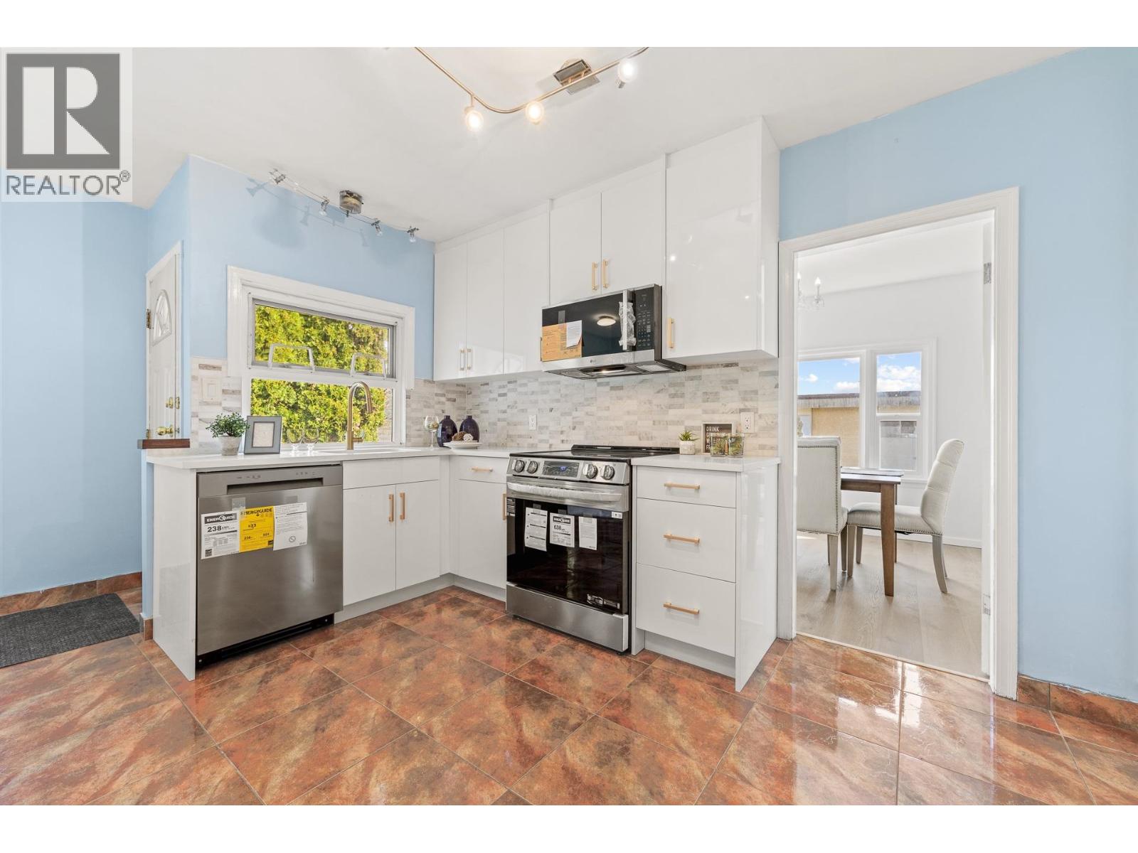 341 Sherbrooke Street, New Westminster, British Columbia  V3L 3M4 - Photo 15 - R3106178