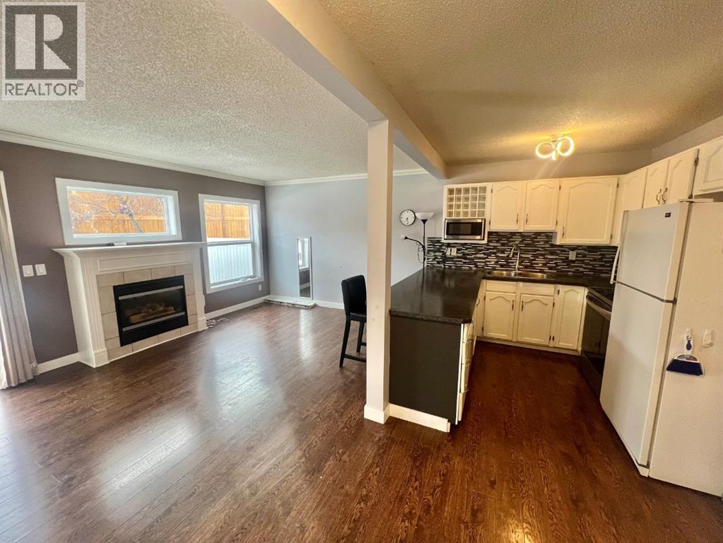 123 Country Hillas Villas Nw, Calgary, Alberta  T3K 4S8 - Photo 4 - A2301176