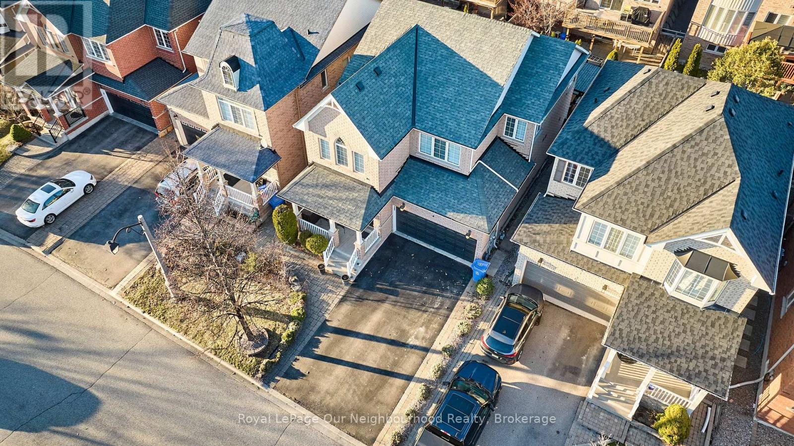 43 Isabella Garden Lane, Whitchurch-Stouffville, Ontario  L4A 0L4 - Photo 27 - N12994062