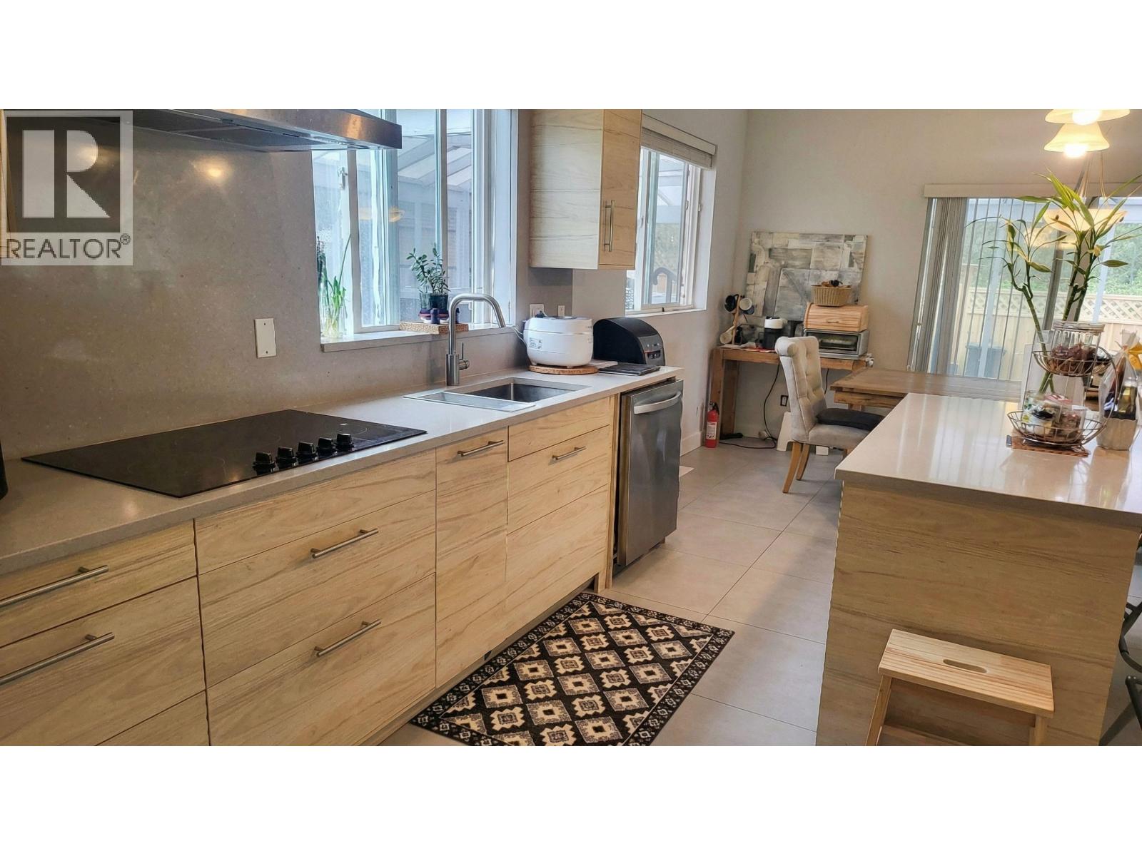 11480 228th Street, Maple Ridge, British Columbia  V2X 3P3 - Photo 5 - R3107764