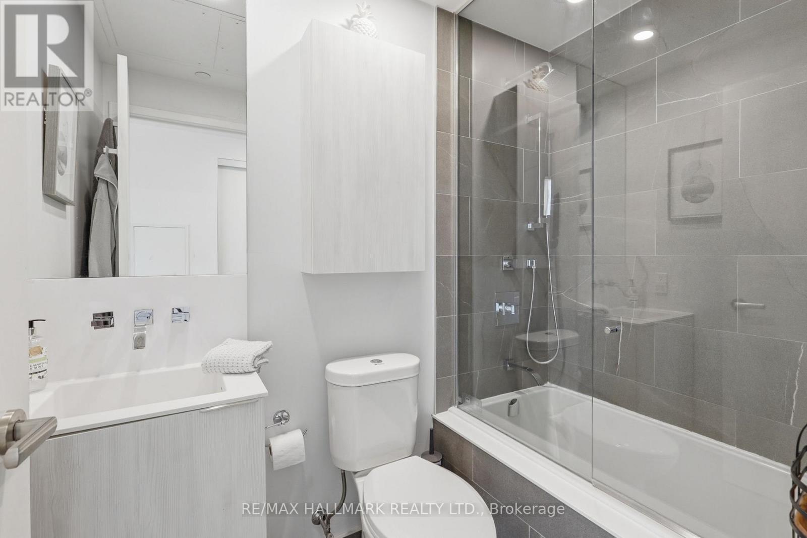 425 - 12 Bonnycastle Street, Toronto, Ontario M5A 0C8 - Photo 17 - C12994072