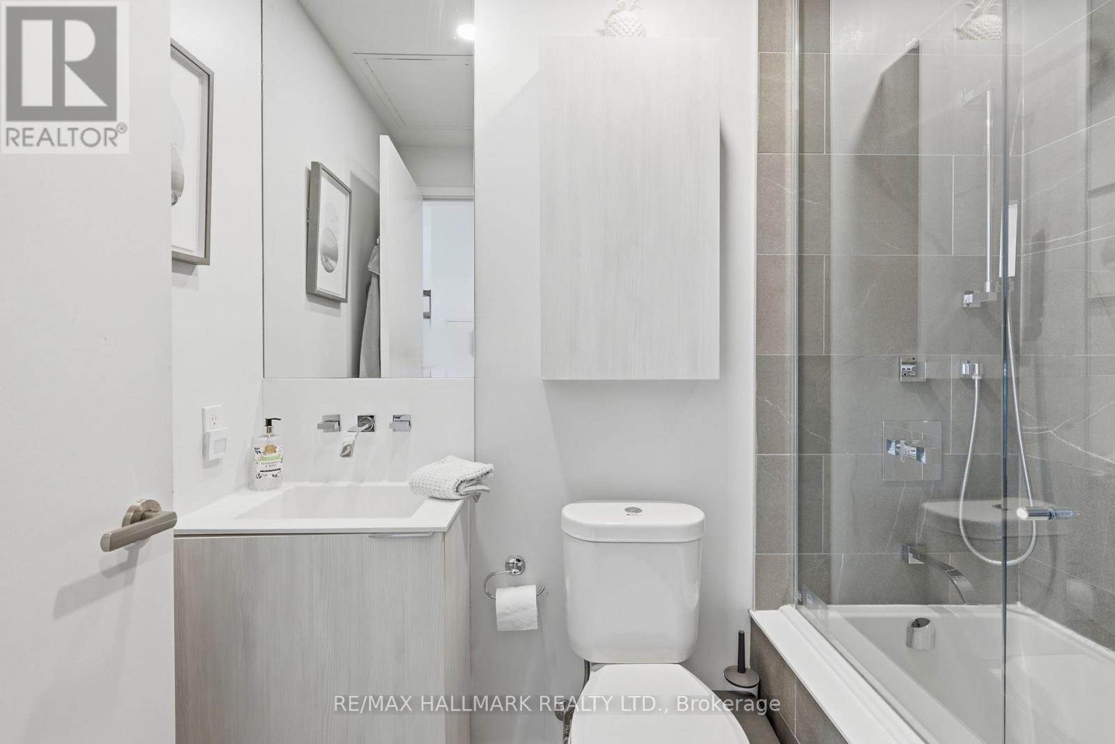 425 - 12 Bonnycastle Street, Toronto, Ontario M5A 0C8 - Photo 18 - C12994072