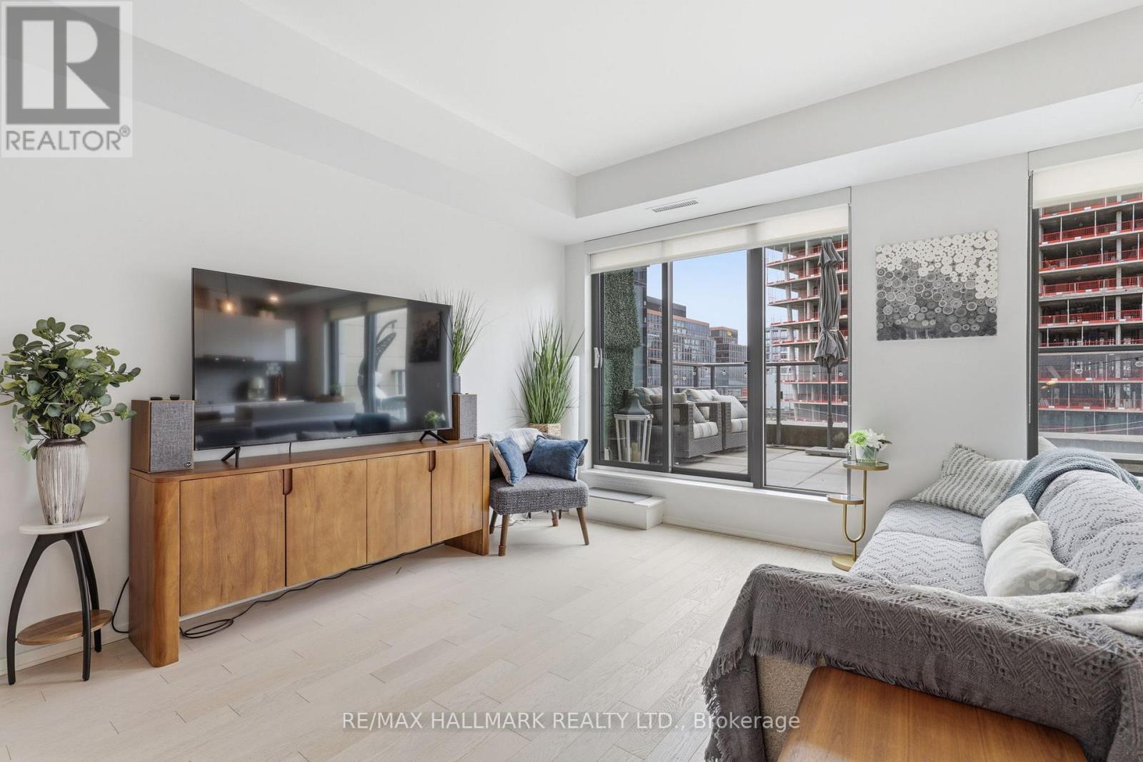 425 - 12 Bonnycastle Street, Toronto, Ontario M5A 0C8 - Photo 3 - C12994072