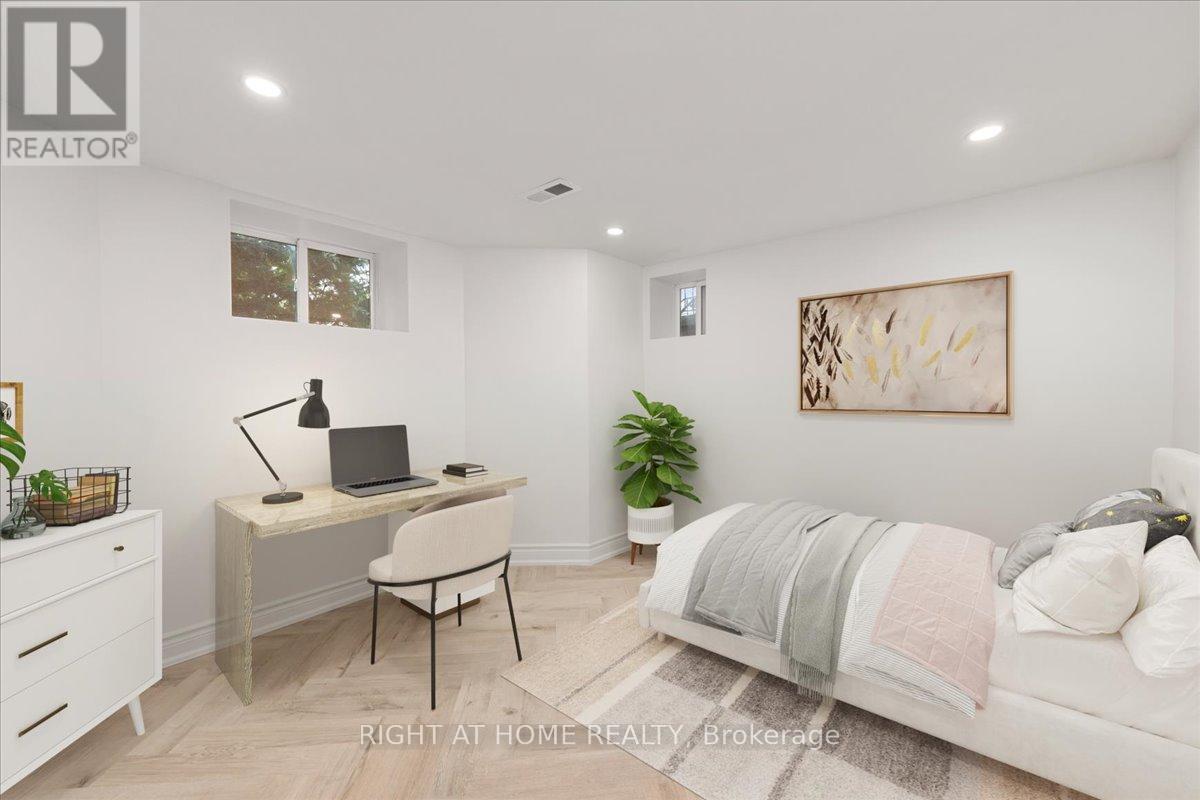 497 Broadway Avenue, Toronto, Ontario  M4G 2R7 - Photo 29 - C12994122