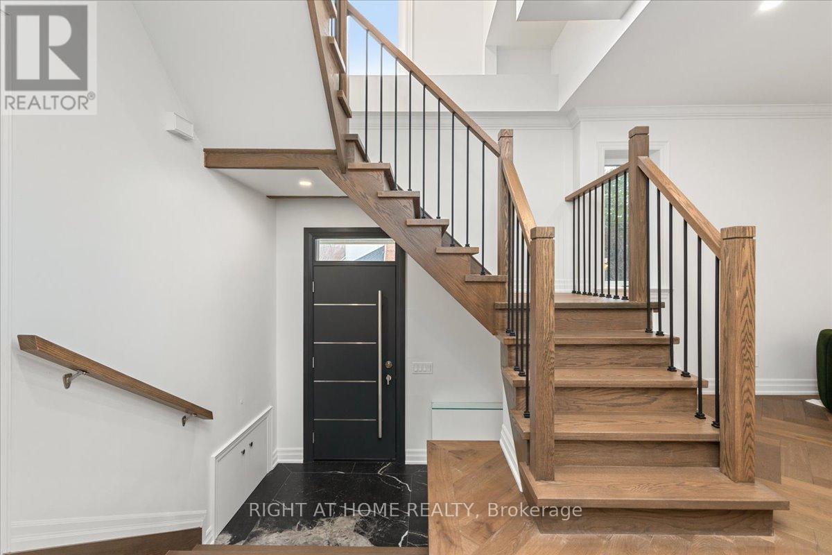 497 Broadway Avenue, Toronto, Ontario  M4G 2R7 - Photo 7 - C12994122