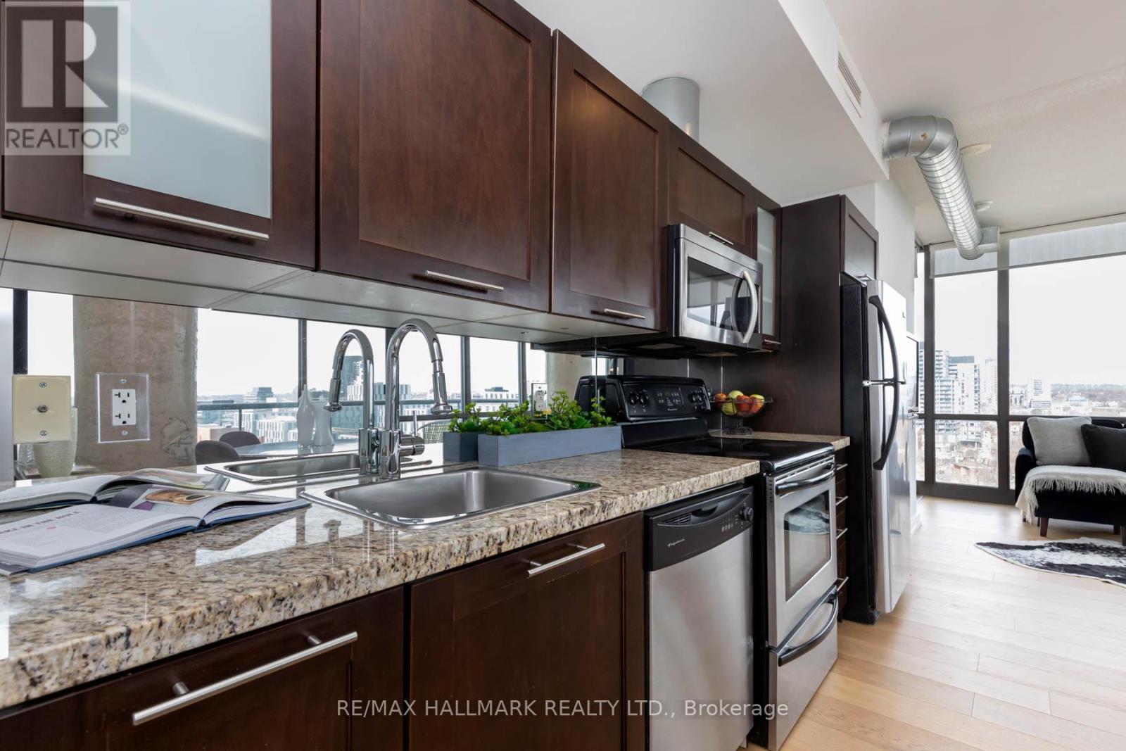 1502 - 33 Mill Street, Toronto, Ontario  M5A 3R3 - Photo 16 - C12994132