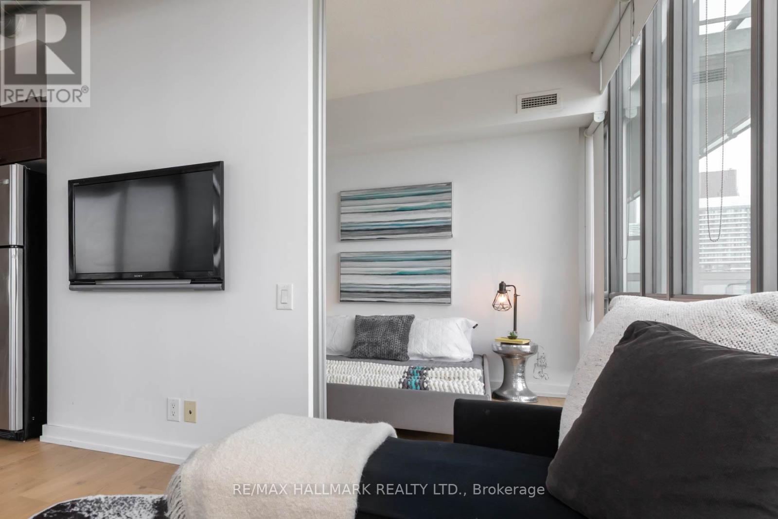 1502 - 33 Mill Street, Toronto, Ontario  M5A 3R3 - Photo 19 - C12994132