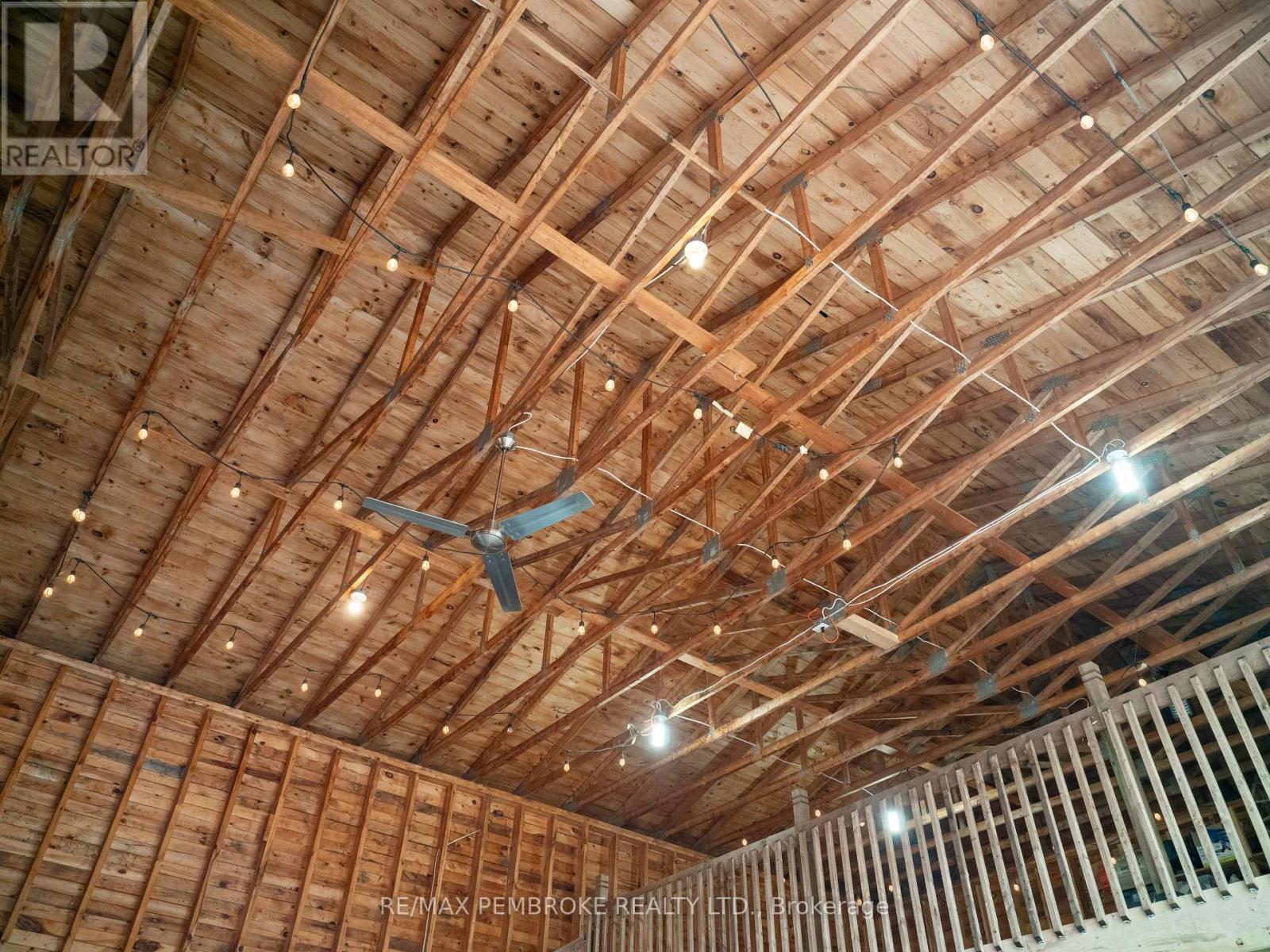 2313 B Line Road, Laurentian Valley, Ontario  K8A 6W8 - Photo 23 - X12994036