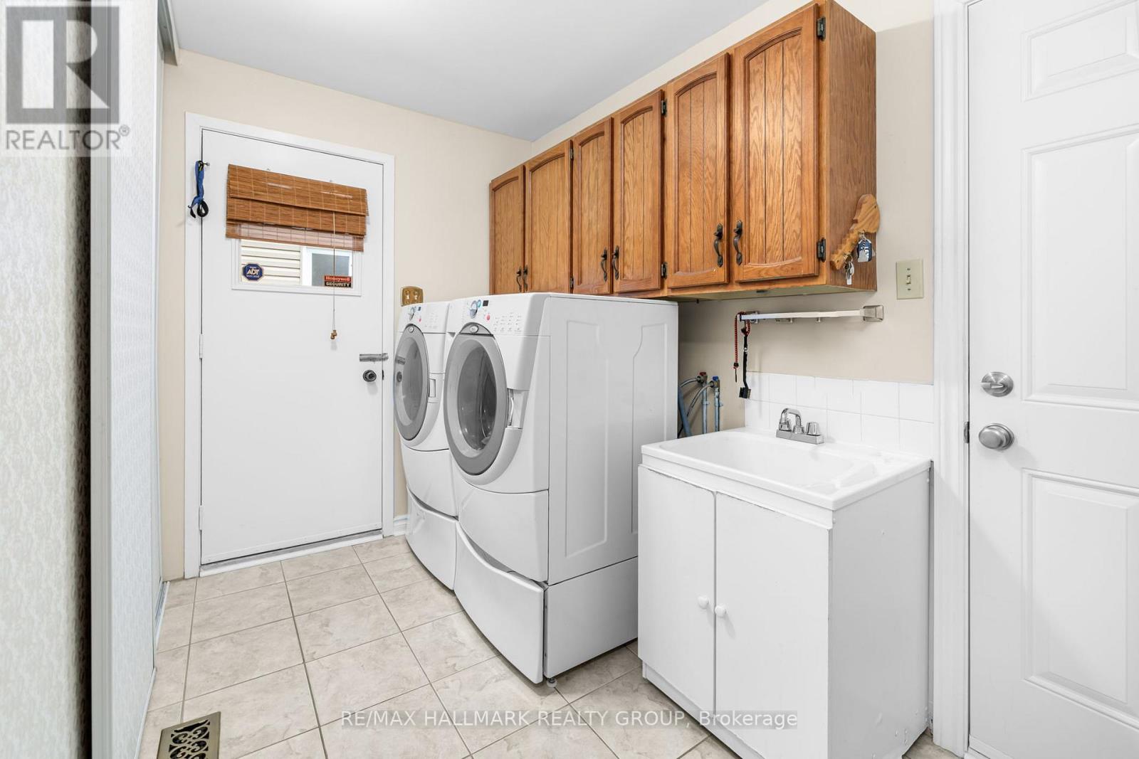 906 Chaleur Way, Ottawa, Ontario  K1C 2S1 - Photo 19 - X12994070