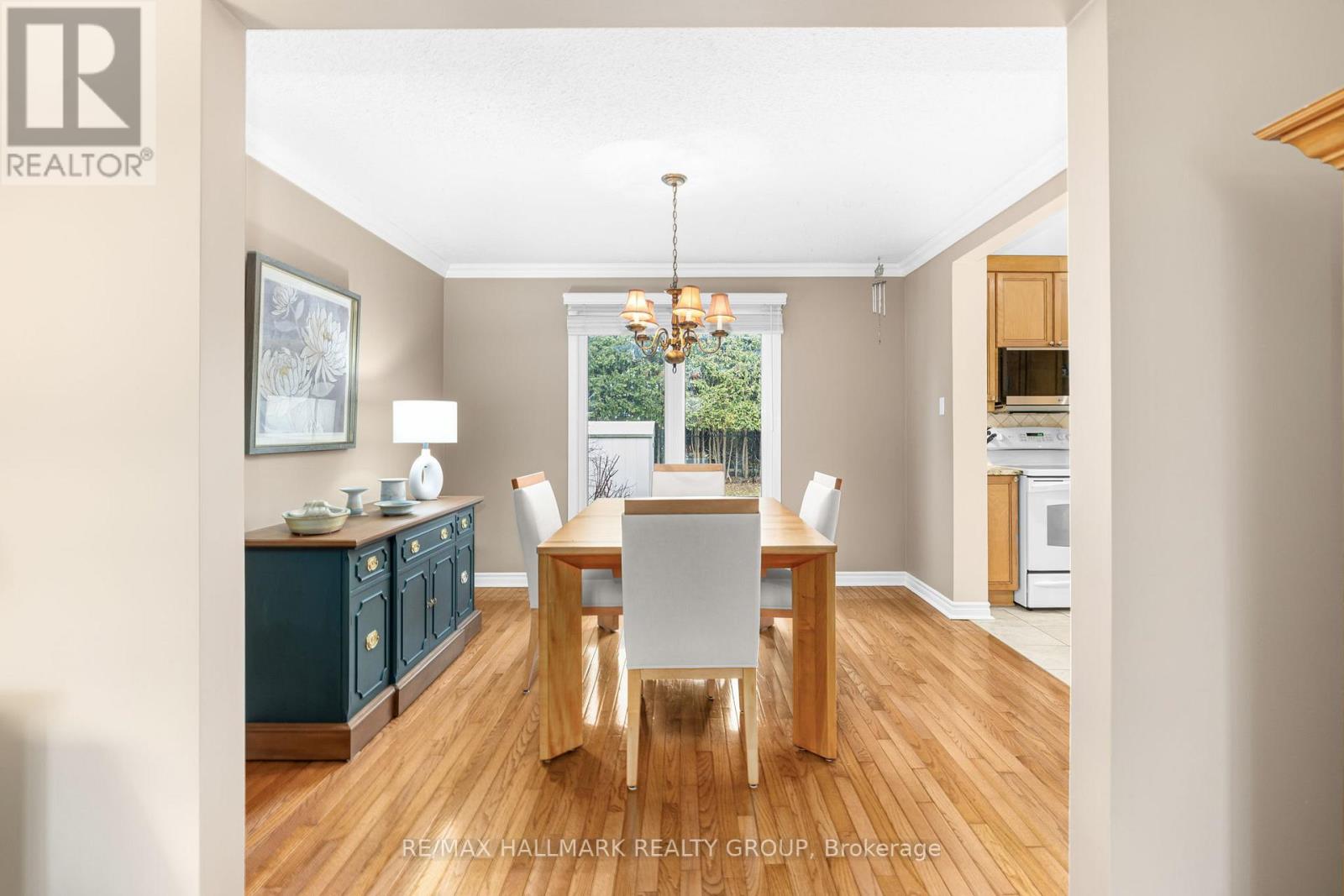 906 Chaleur Way, Ottawa, Ontario  K1C 2S1 - Photo 7 - X12994070