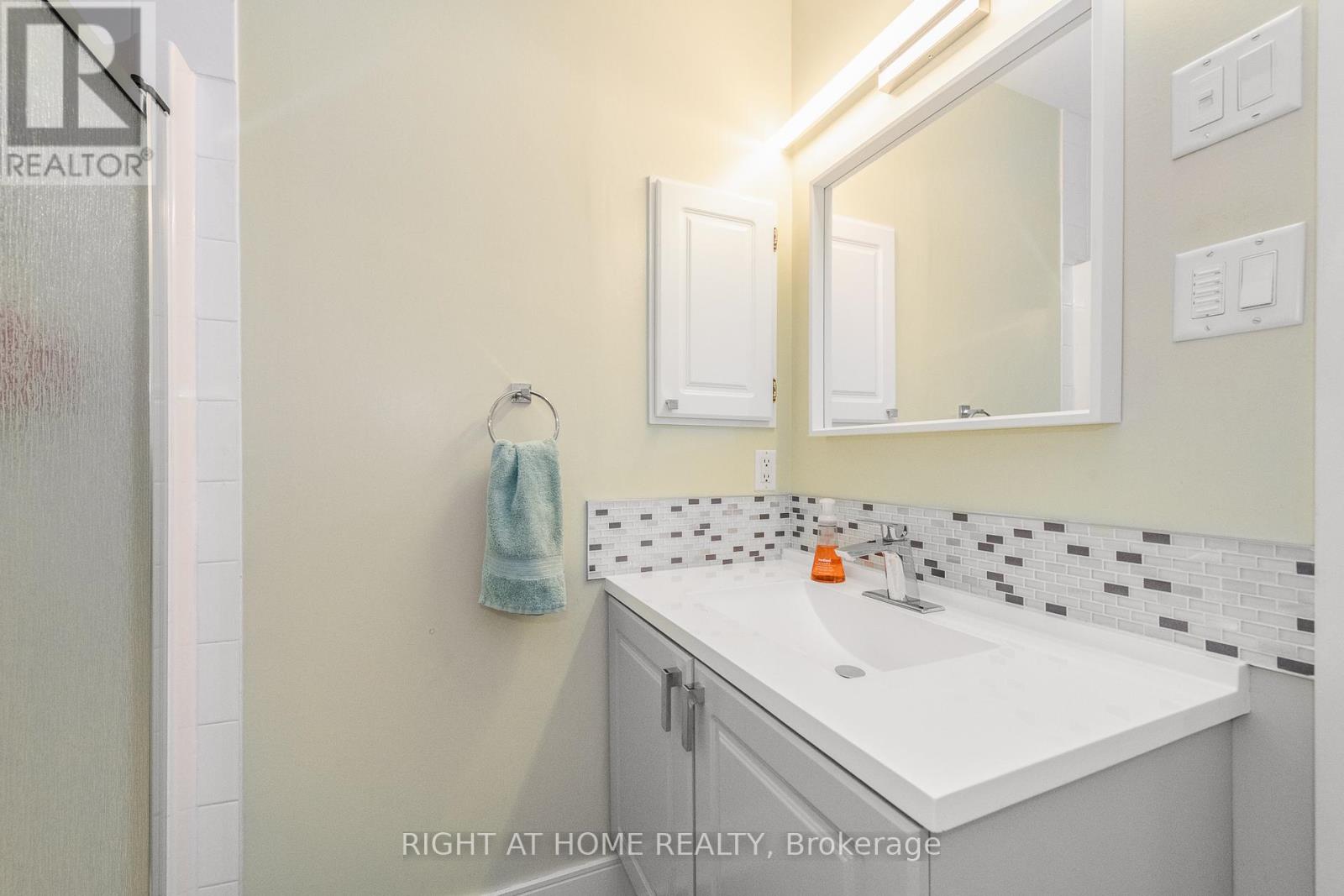 212 Rutgers Private, Ottawa, Ontario  K2C 4G7 - Photo 26 - X12994078