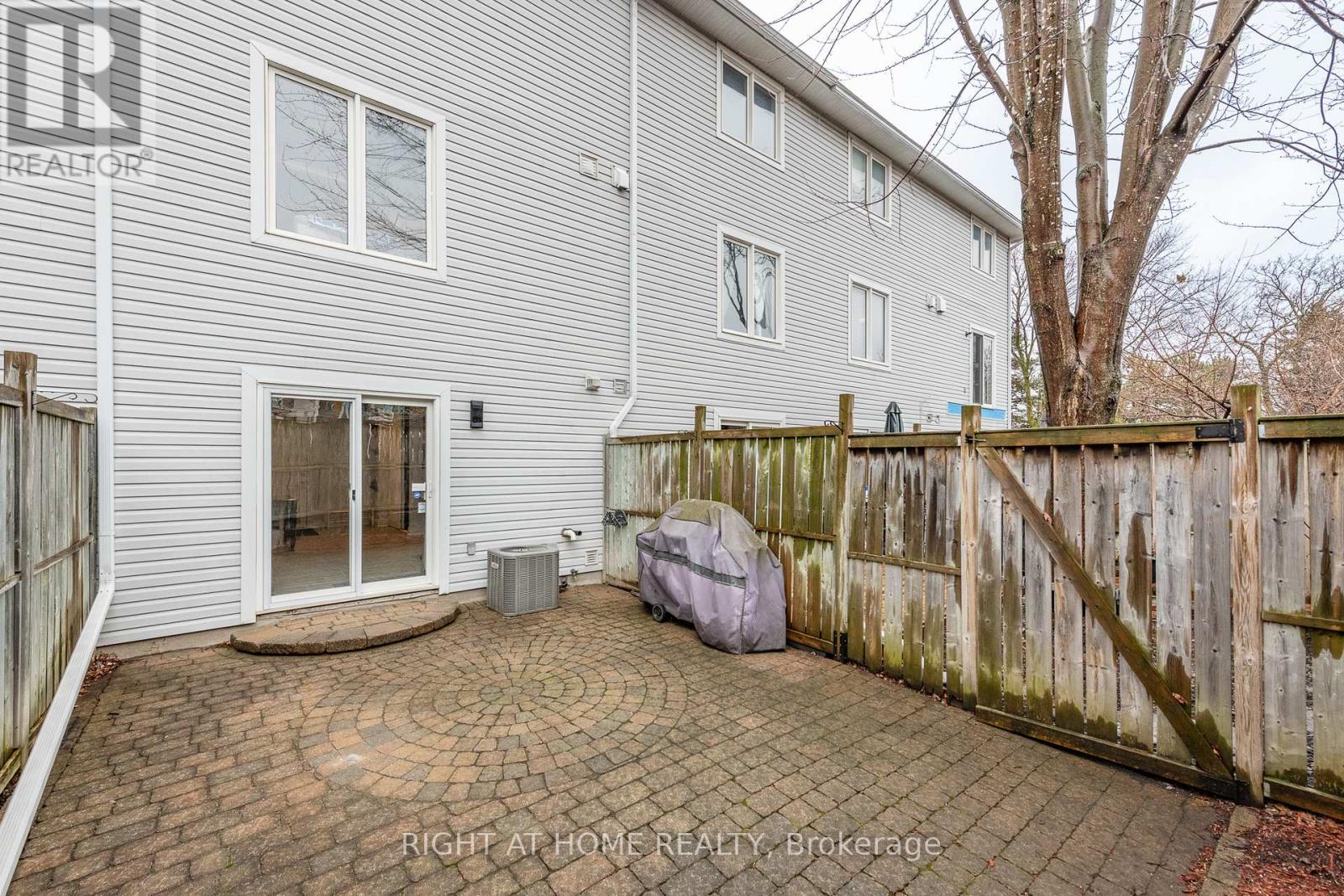 212 Rutgers Private, Ottawa, Ontario  K2C 4G7 - Photo 36 - X12994078