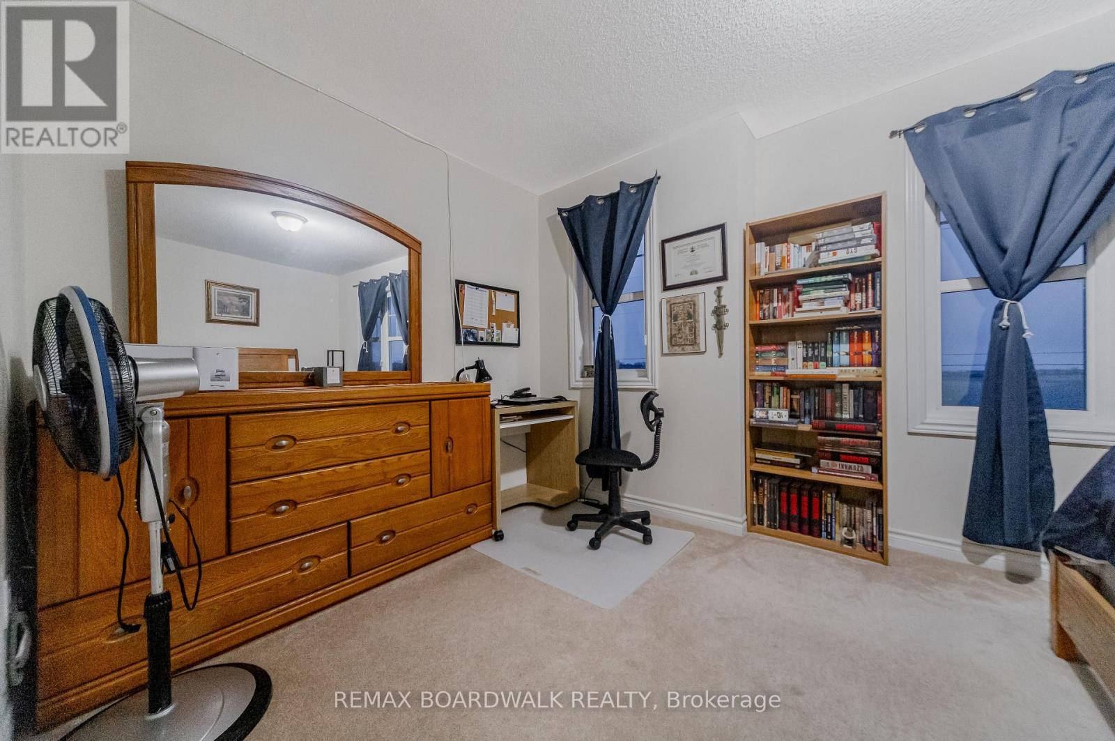 161 Flowing Creek Circle, Ottawa, Ontario  K2M 0K2 - Photo 24 - X12994114