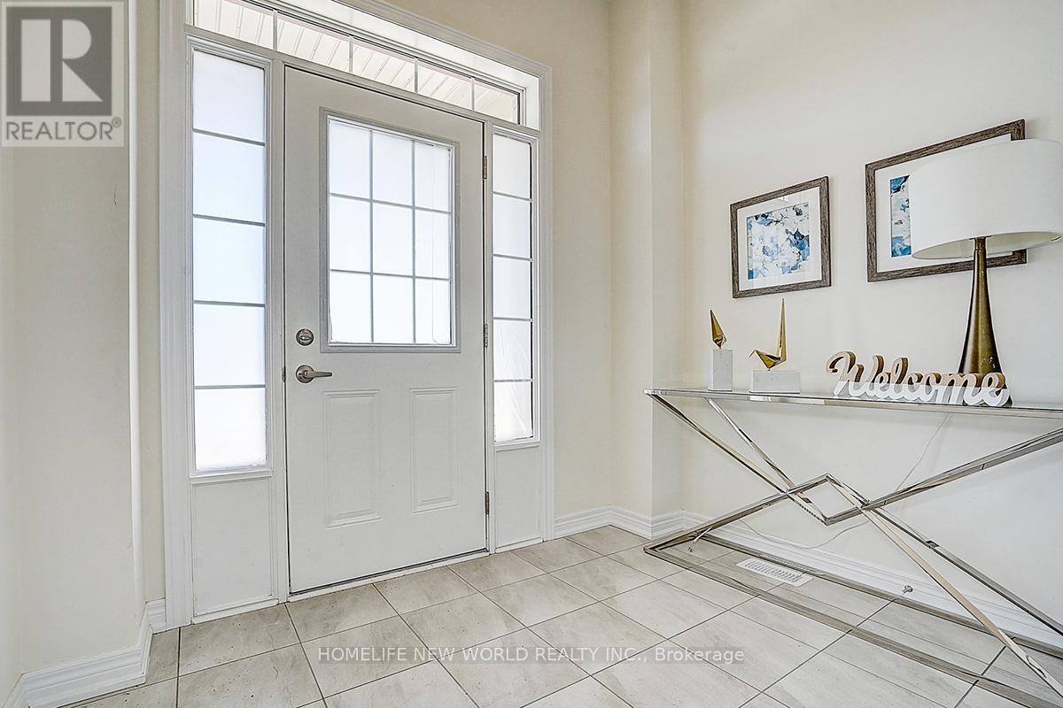 2865 Albatross Way, Pickering, Ontario  L1X 0P6 - Photo 2 - E12994032