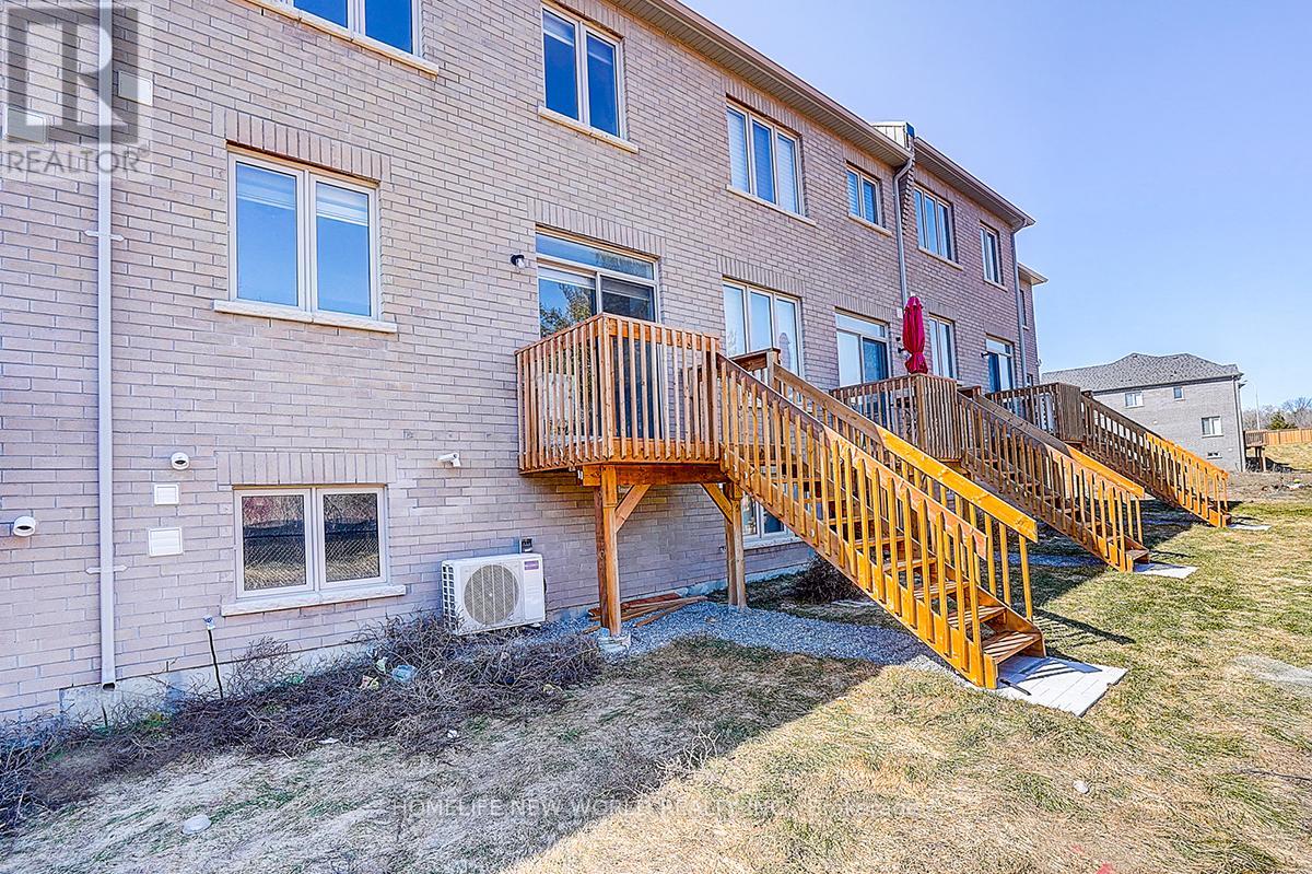 2865 Albatross Way, Pickering, Ontario  L1X 0P6 - Photo 26 - E12994032