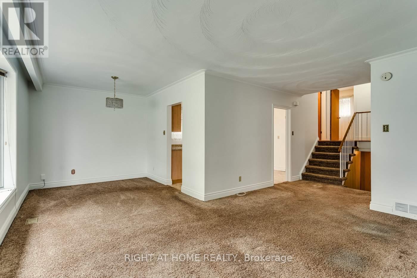 22 Sheva Court, Toronto, Ontario  M1K 3P9 - Photo 6 - E12994046