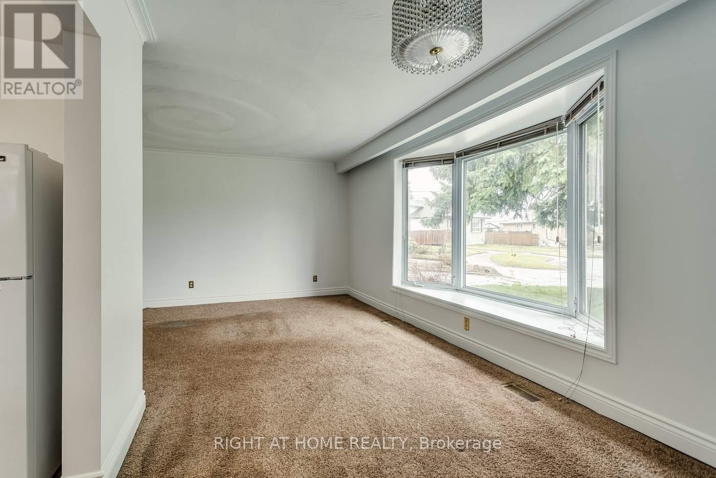 22 Sheva Court, Toronto, Ontario  M1K 3P9 - Photo 8 - E12994046