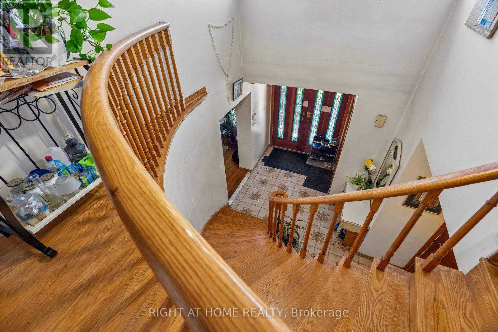 16 Ascolda Boulevard, Toronto, Ontario  M1J 2N7 - Photo 19 - E12994060