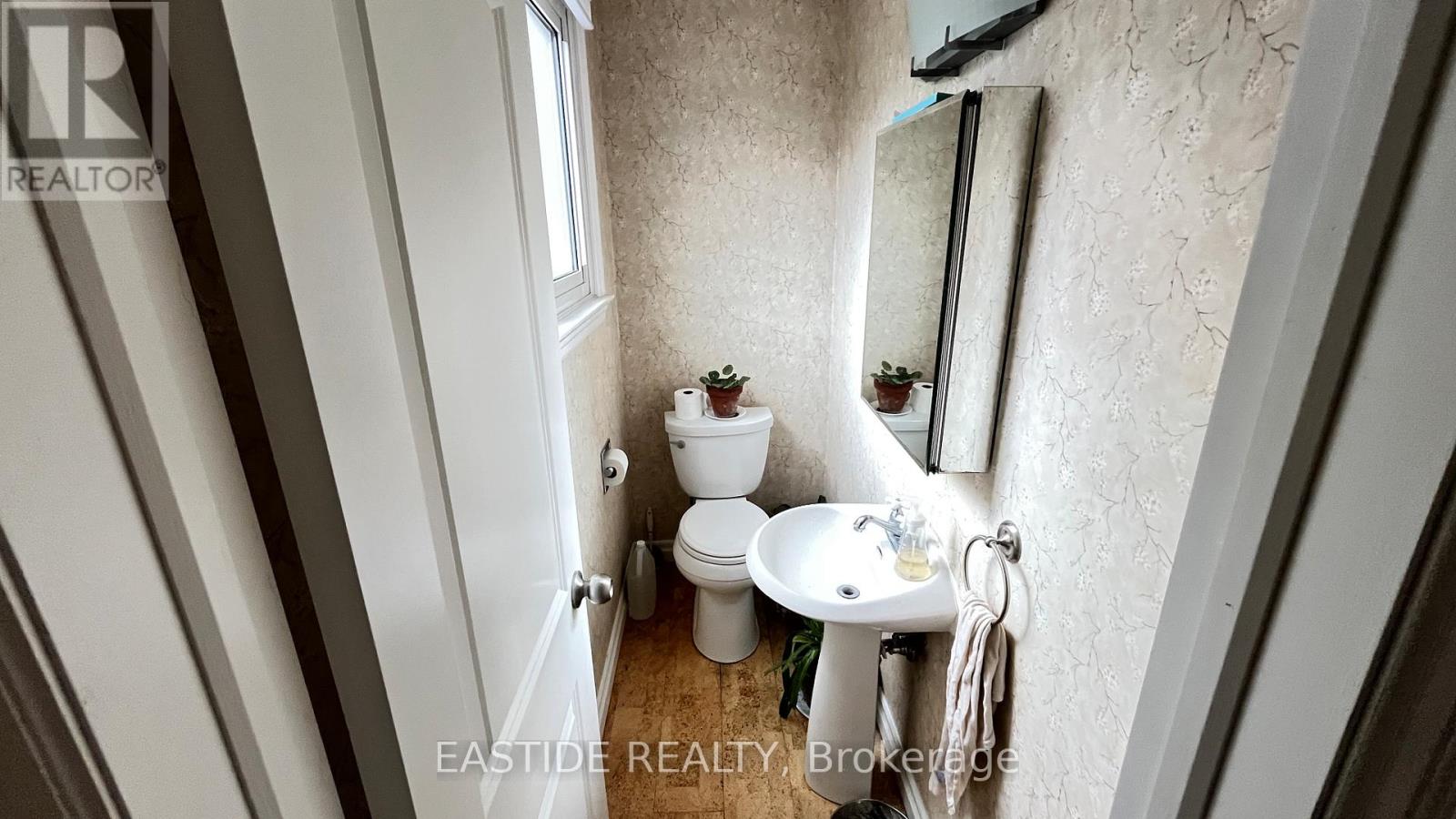 153 Simpson Road, Ajax, Ontario  L1S 2V7 - Photo 10 - E12994082