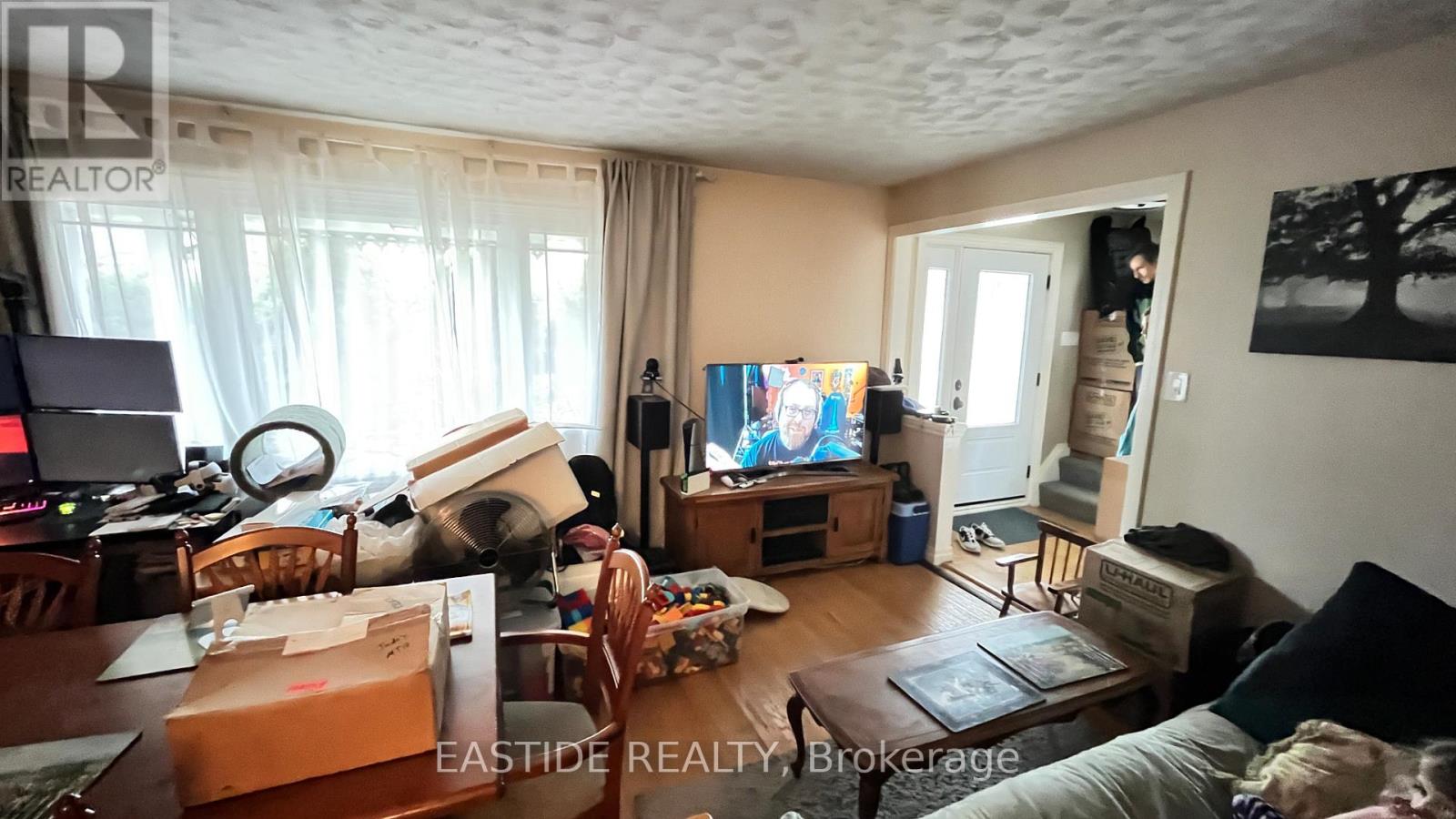 153 Simpson Road, Ajax, Ontario  L1S 2V7 - Photo 5 - E12994082