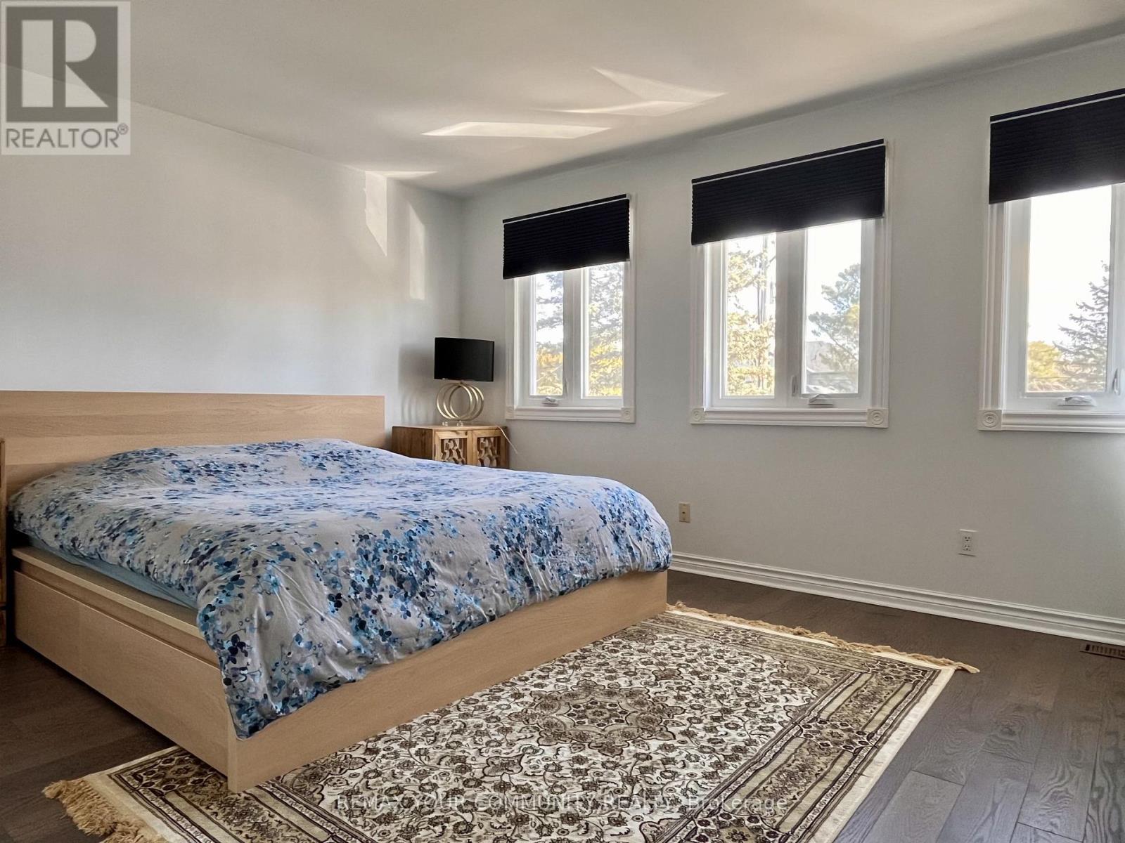 44 Canal Street, Georgina, Ontario  L4P 1K5 - Photo 20 - N12994058