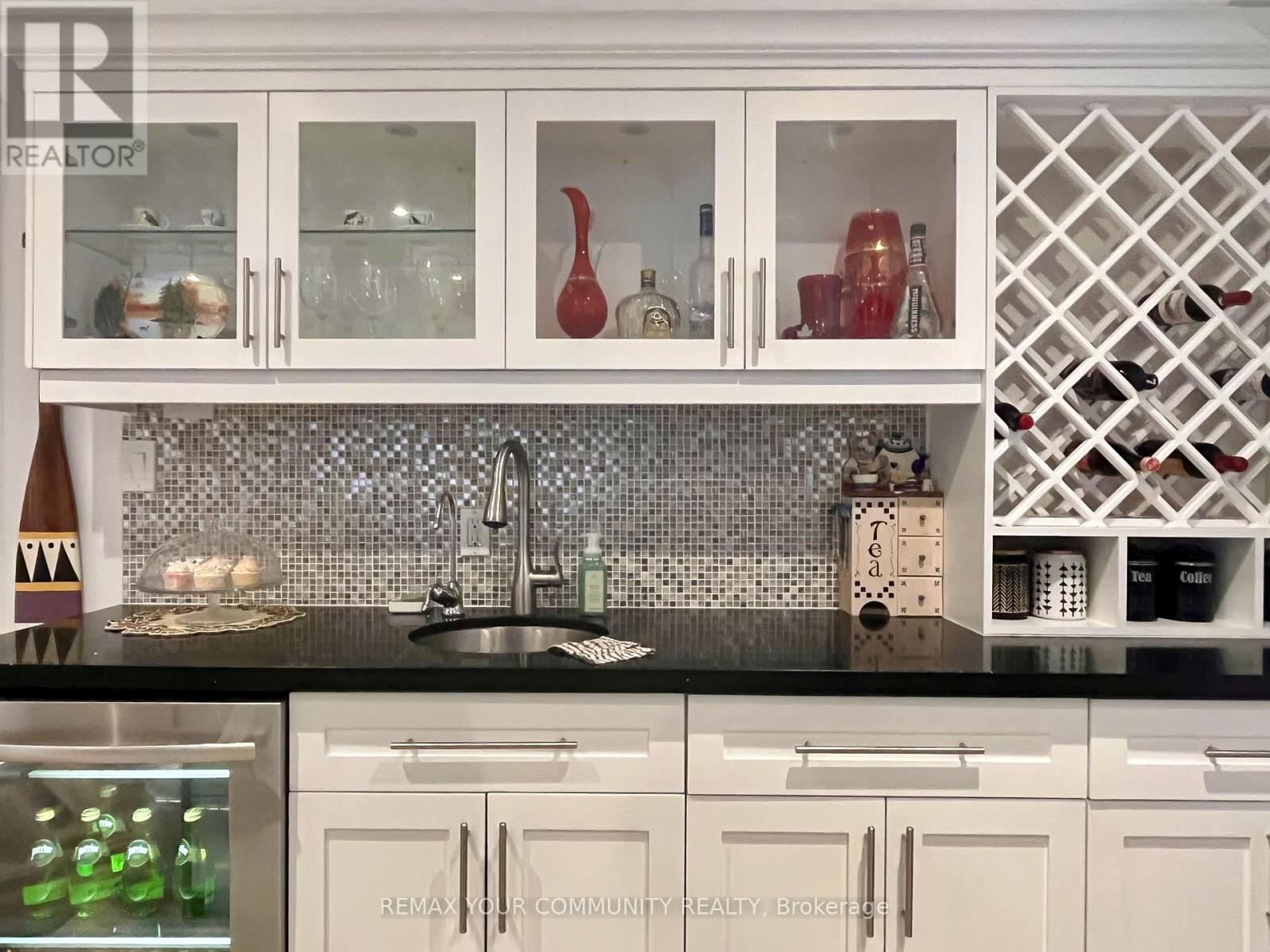 44 Canal Street, Georgina, Ontario  L4P 1K5 - Photo 37 - N12994058