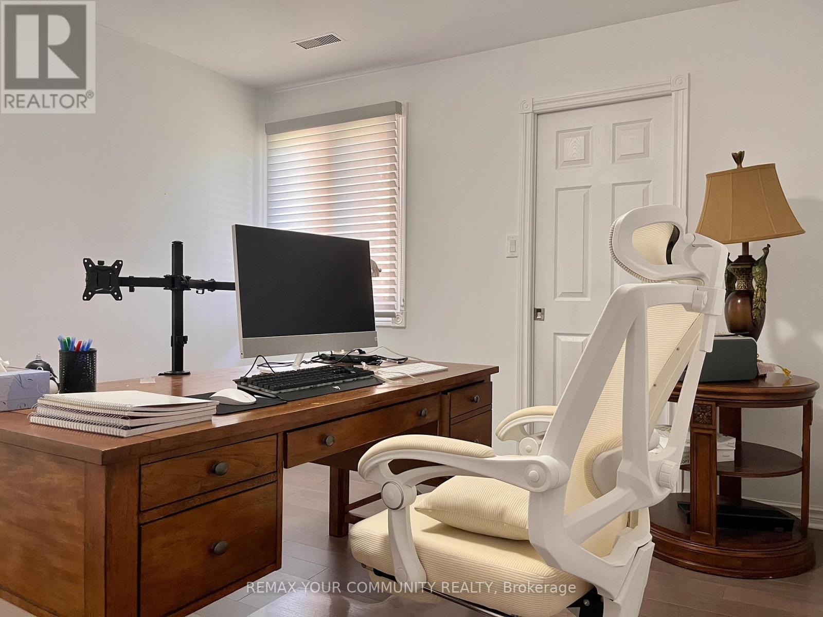 44 Canal Street, Georgina, Ontario  L4P 1K5 - Photo 42 - N12994058