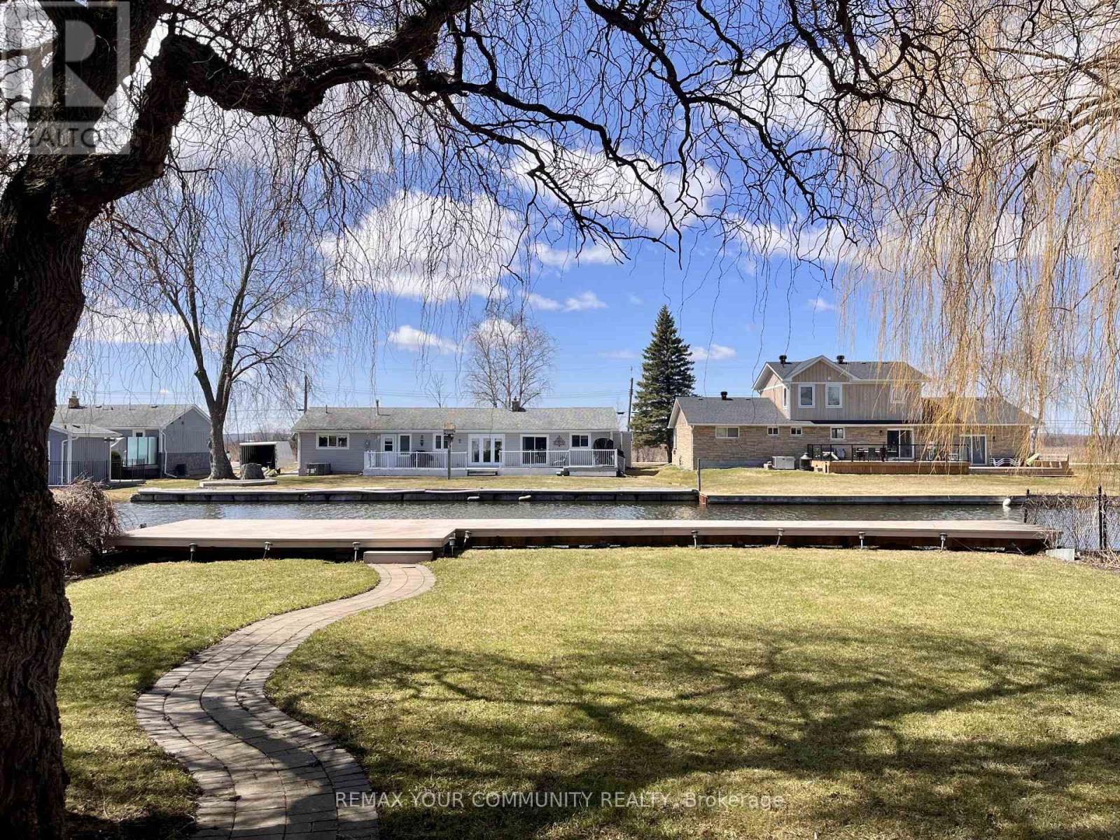 44 Canal Street, Georgina, Ontario  L4P 1K5 - Photo 46 - N12994058