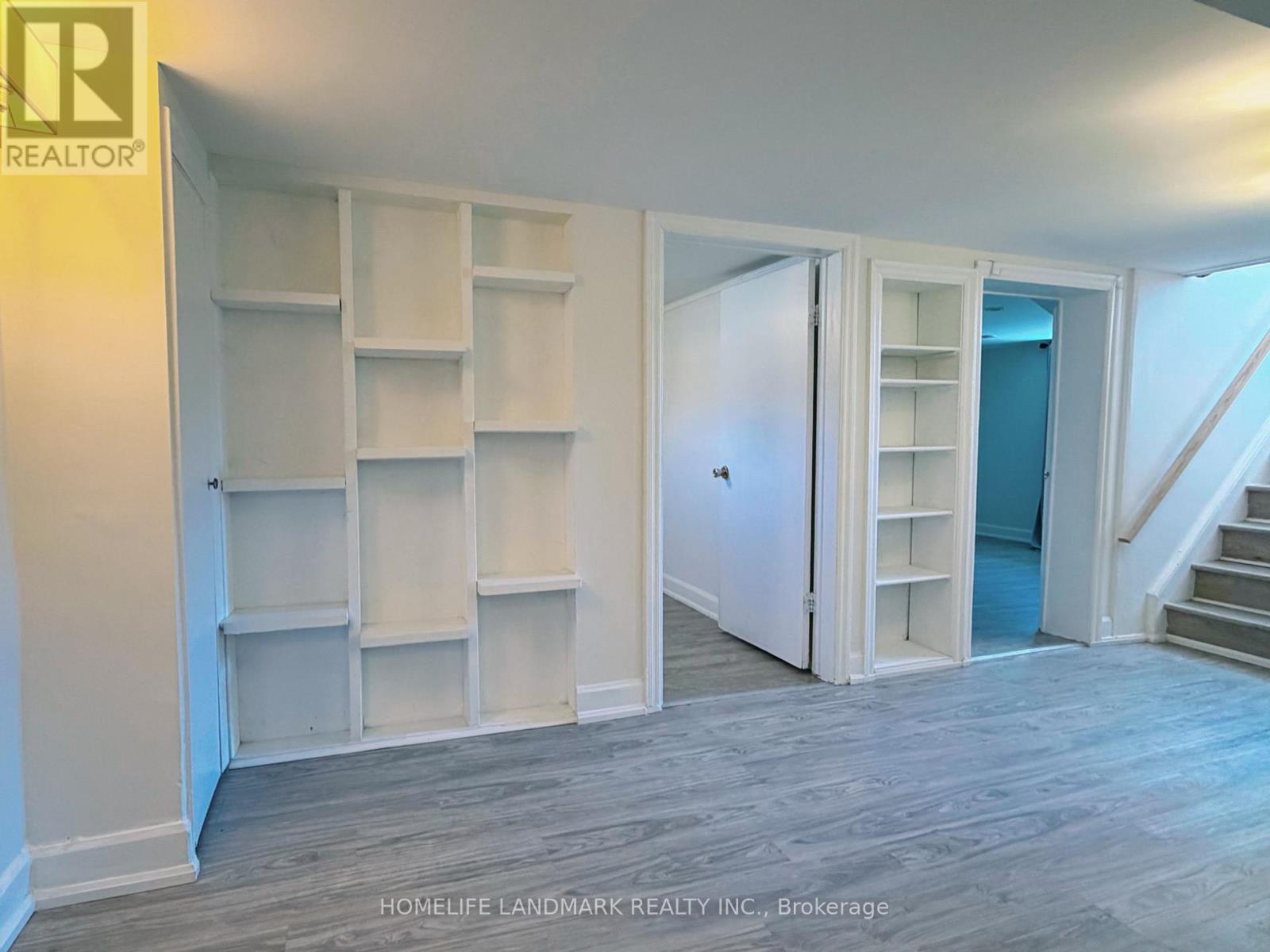 392 Elmwood Avenue, Richmond Hill, Ontario  L4C 1M3 - Photo 19 - N12994084