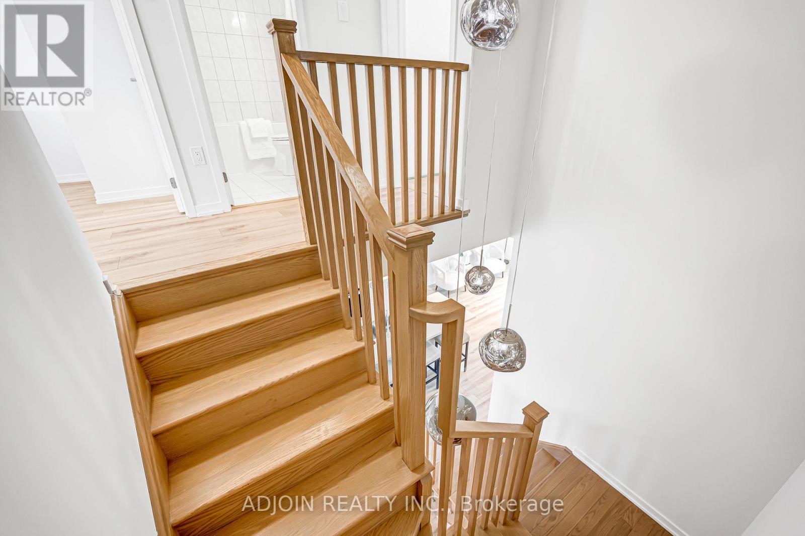 525 Marc Santi Boulevard, Vaughan, Ontario  L6A 5C5 - Photo 13 - N12994088