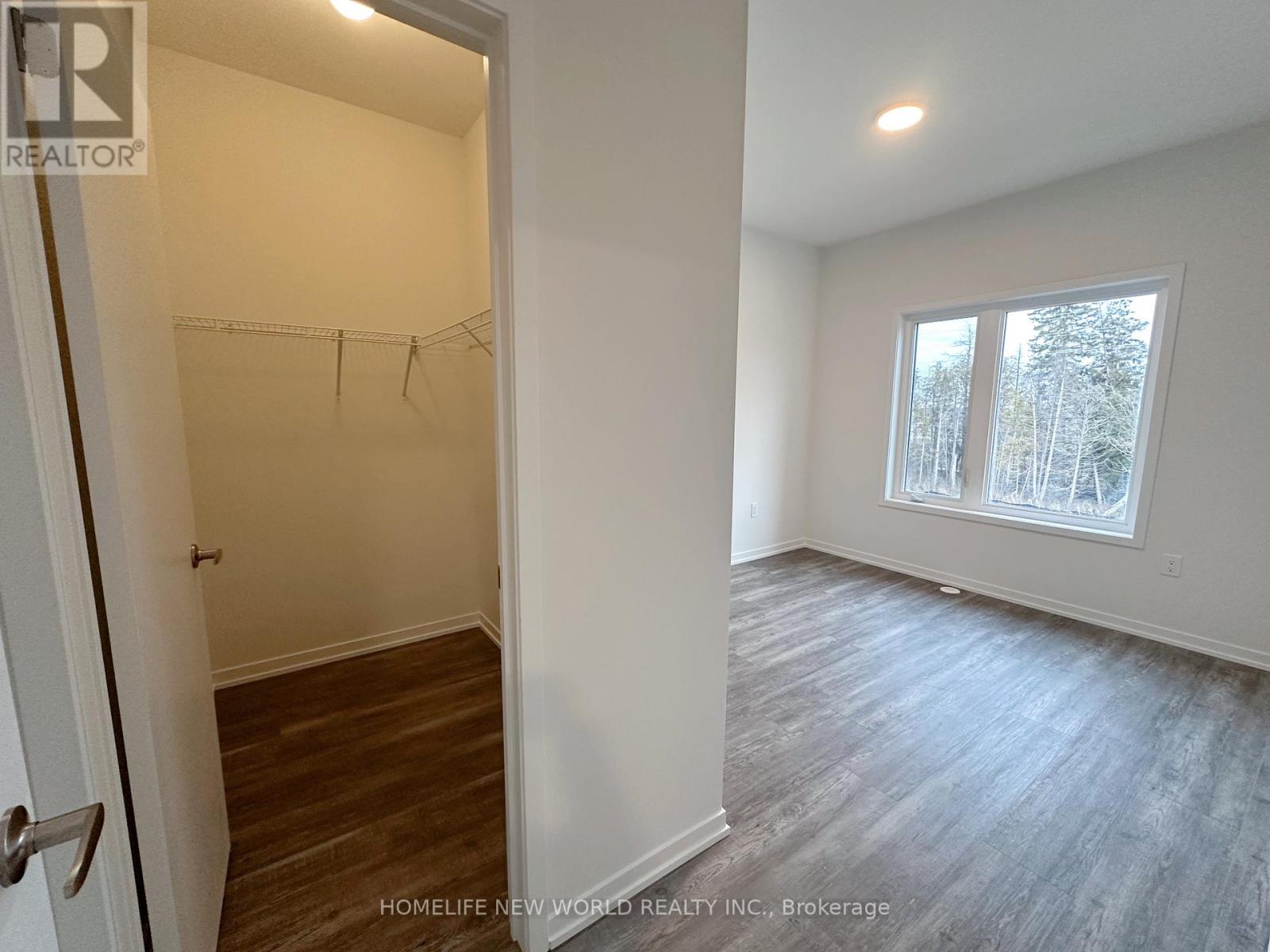 1406 19th Avenue, Richmond Hill, Ontario  L4E 1P3 - Photo 12 - N12994108