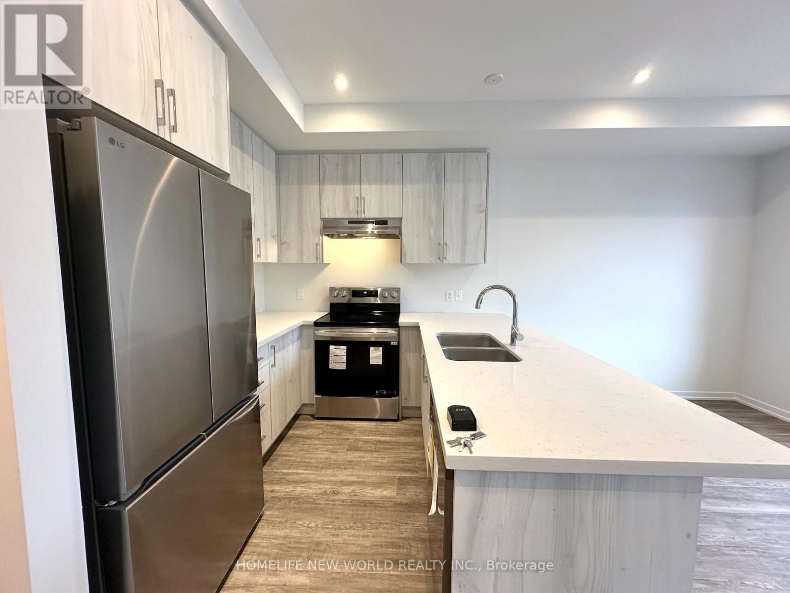 1406 19th Avenue, Richmond Hill, Ontario  L4E 1P3 - Photo 4 - N12994108