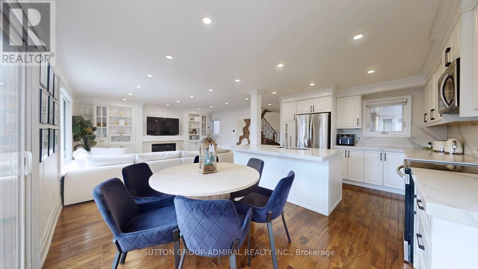 8 Colleen Street, Vaughan, Ontario  L4J 5H1 - Photo 16 - N12994116