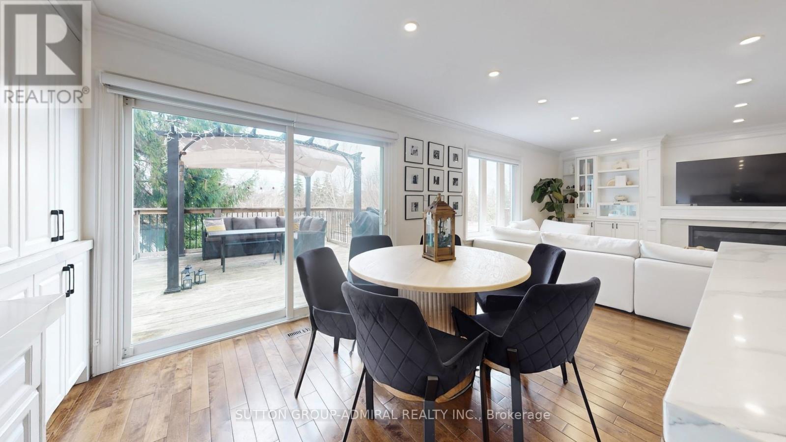 8 Colleen Street, Vaughan, Ontario  L4J 5H1 - Photo 17 - N12994116