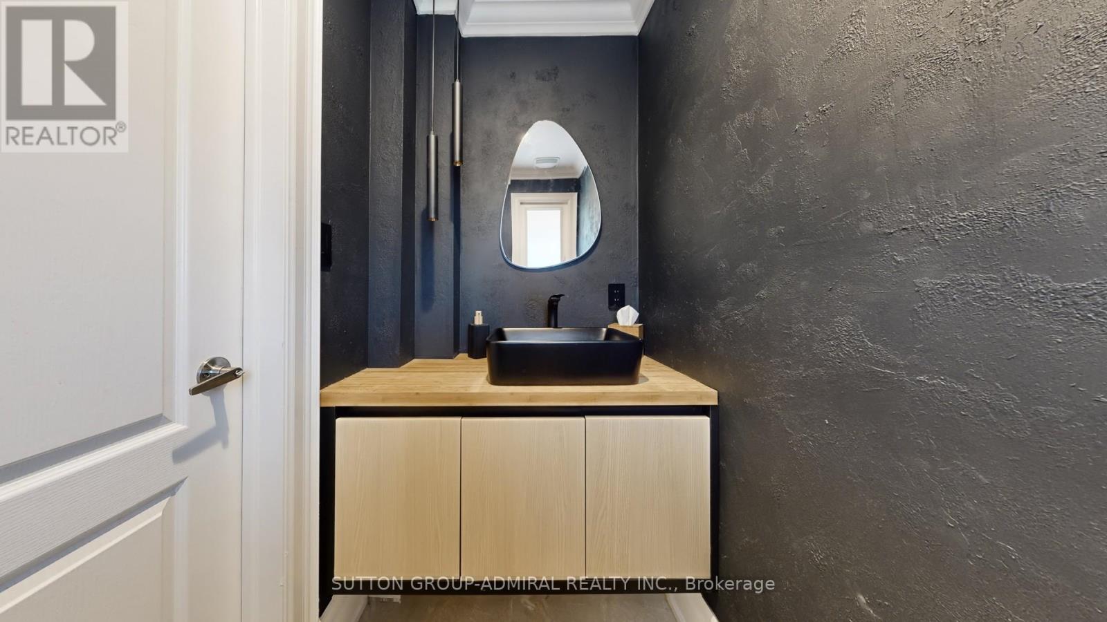 8 Colleen Street, Vaughan, Ontario  L4J 5H1 - Photo 22 - N12994116