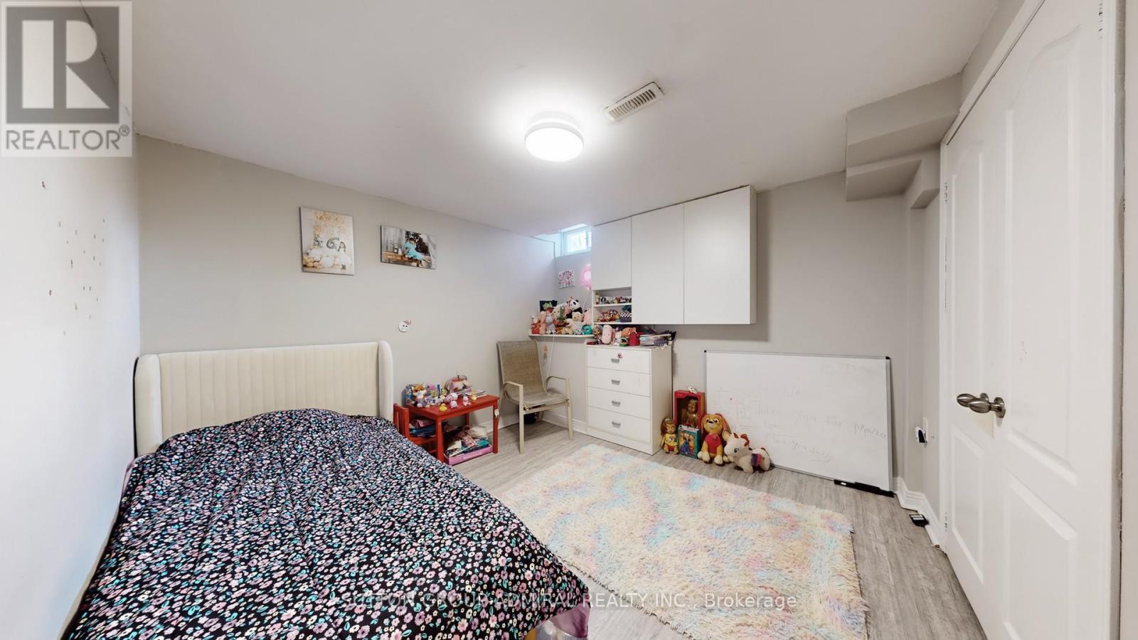 8 Colleen Street, Vaughan, Ontario  L4J 5H1 - Photo 45 - N12994116