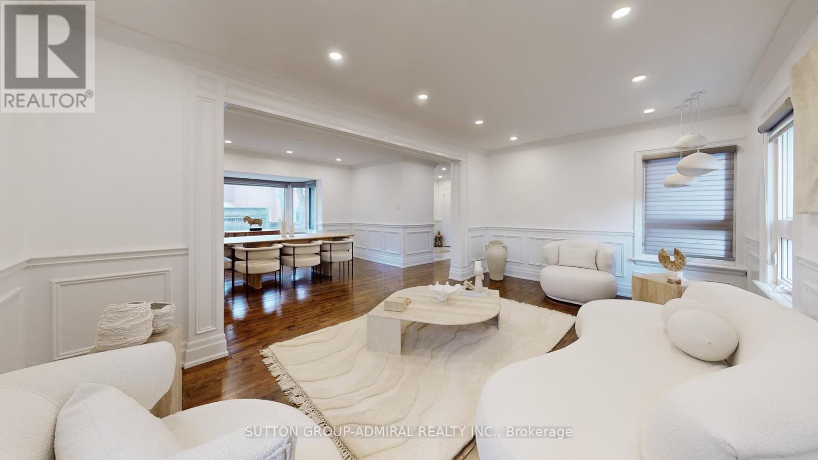 8 Colleen Street, Vaughan, Ontario  L4J 5H1 - Photo 5 - N12994116