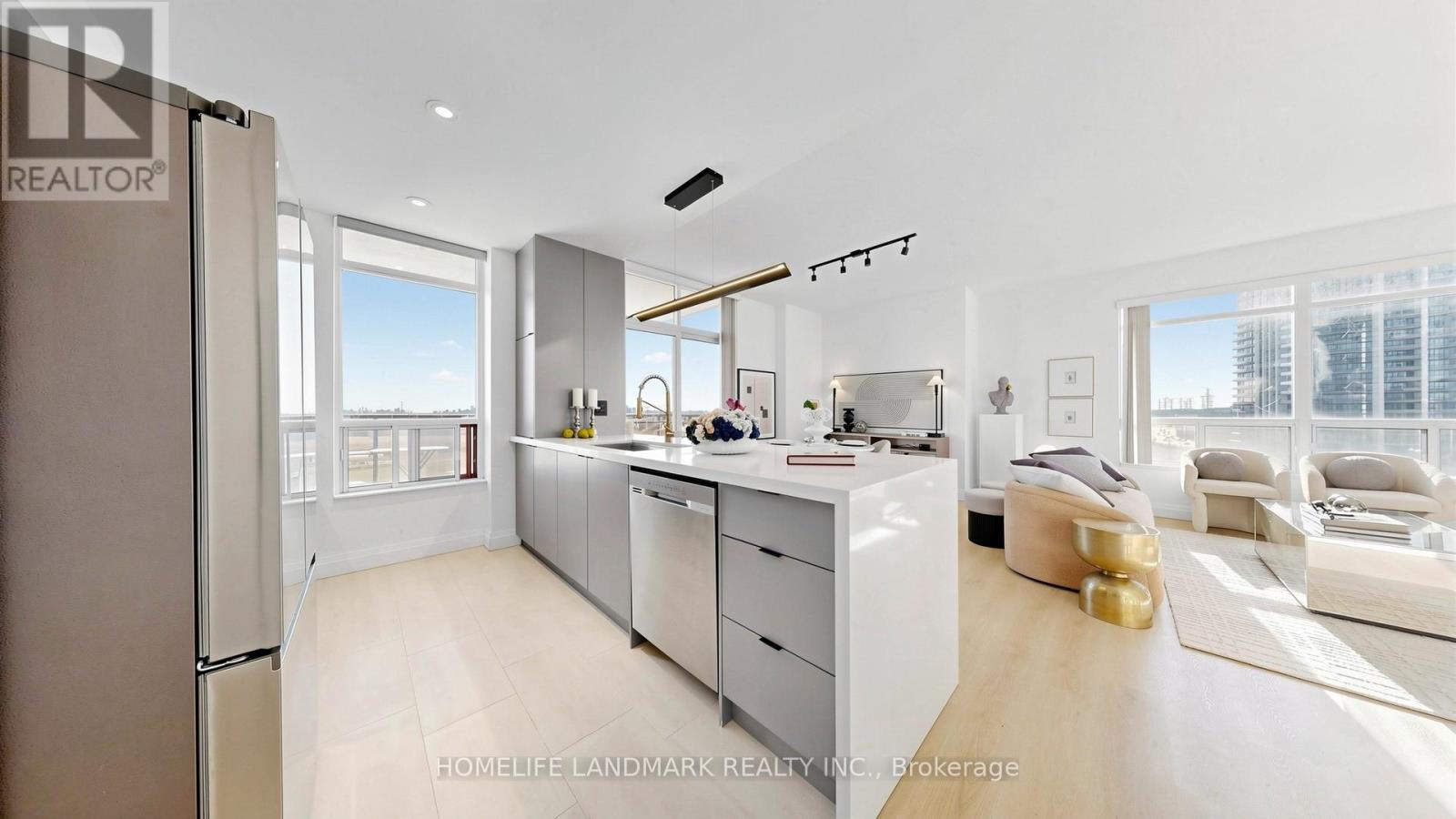 Lph5 - 51 Saddlecreek Drive, Markham, Ontario  L3T 7Z1 - Photo 10 - N12994136