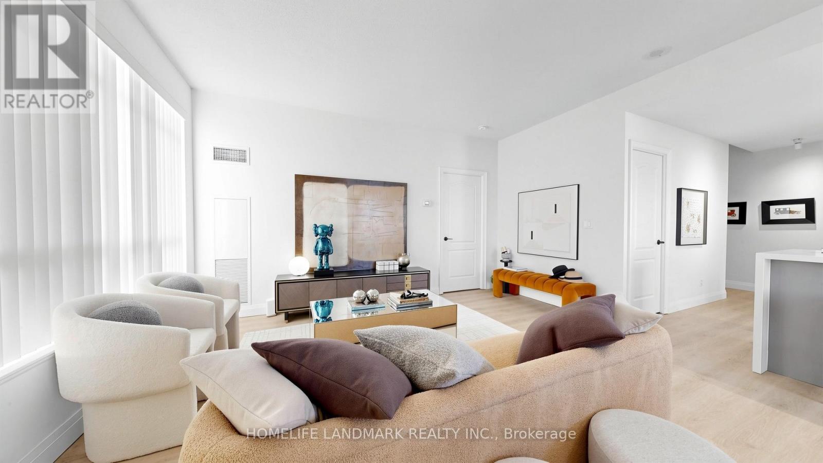 Lph5 - 51 Saddlecreek Drive, Markham, Ontario  L3T 7Z1 - Photo 4 - N12994136