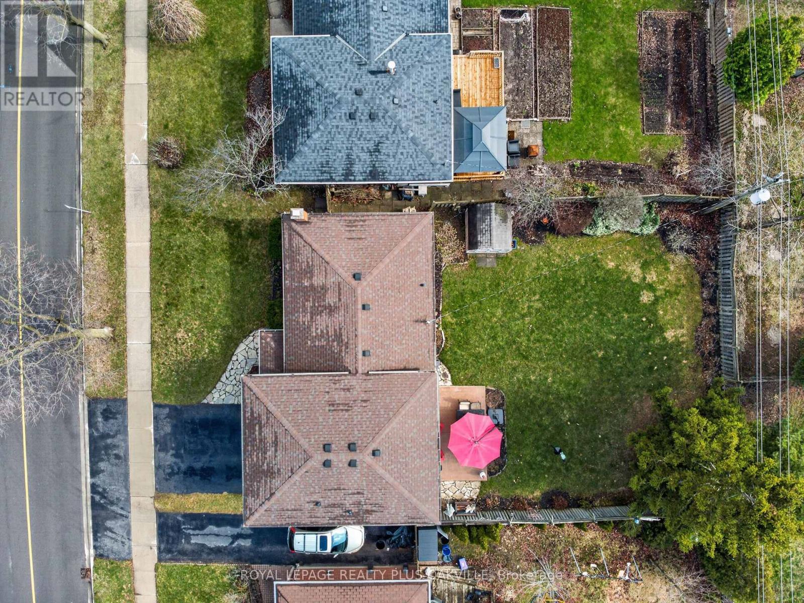 512 Pinedale Avenue, Burlington, Ontario  L7L 3W1 - Photo 23 - W12994090